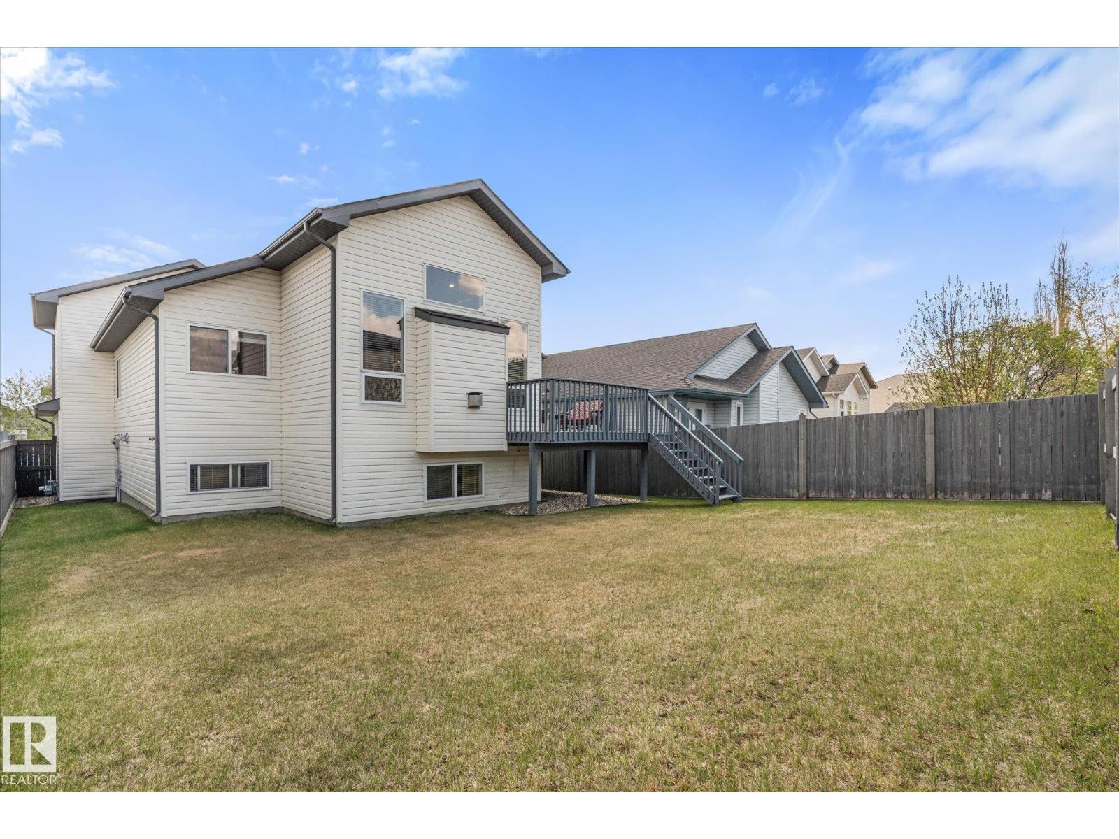 208 FORREST DR — photo 44