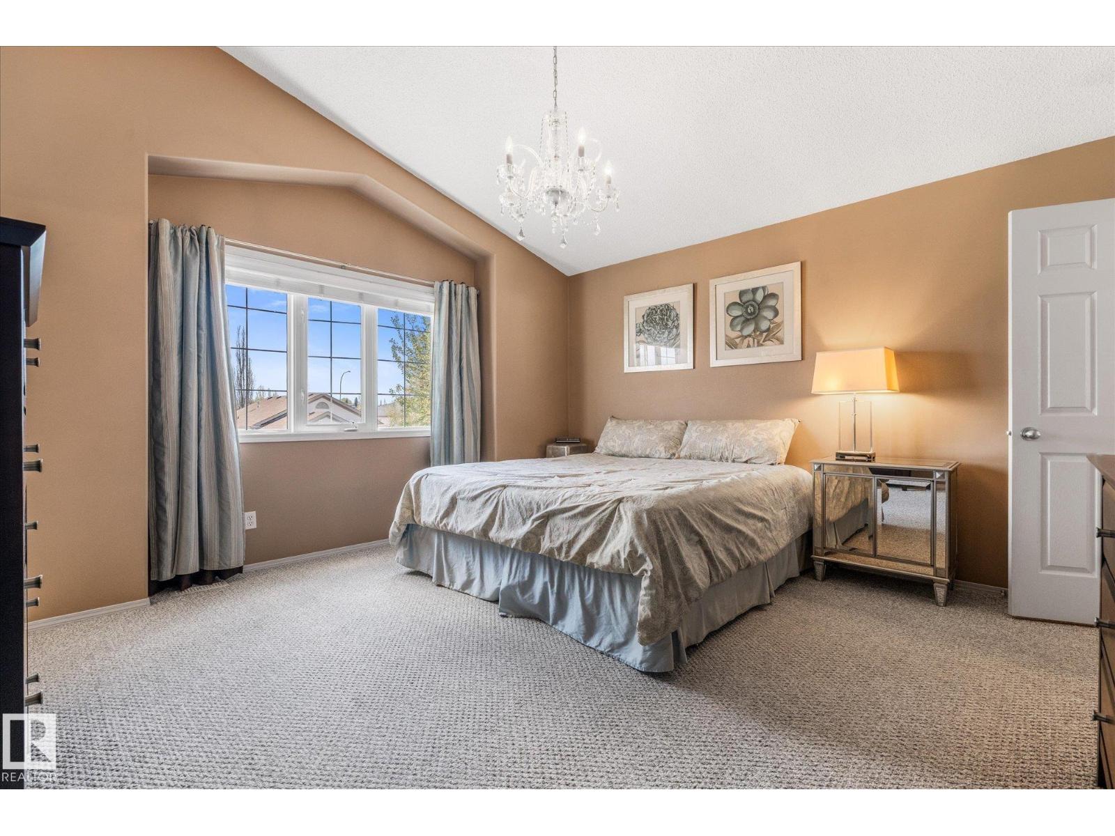 208 FORREST DR — photo 21