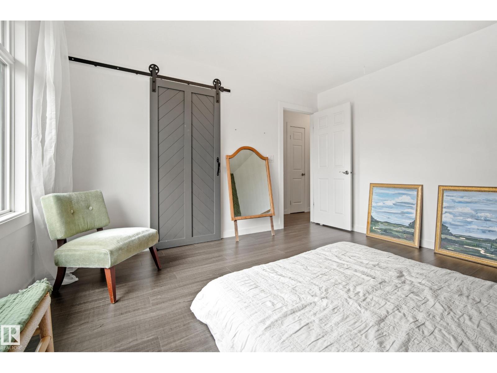 4326 37 ST NW - 20