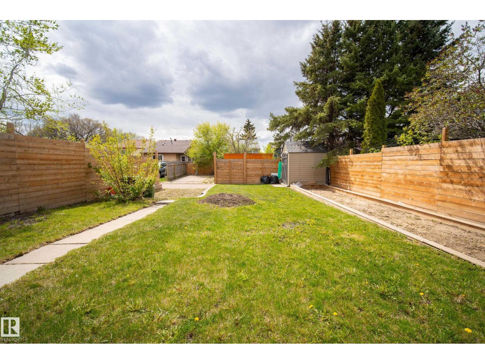 4326 37 ST NW - 32