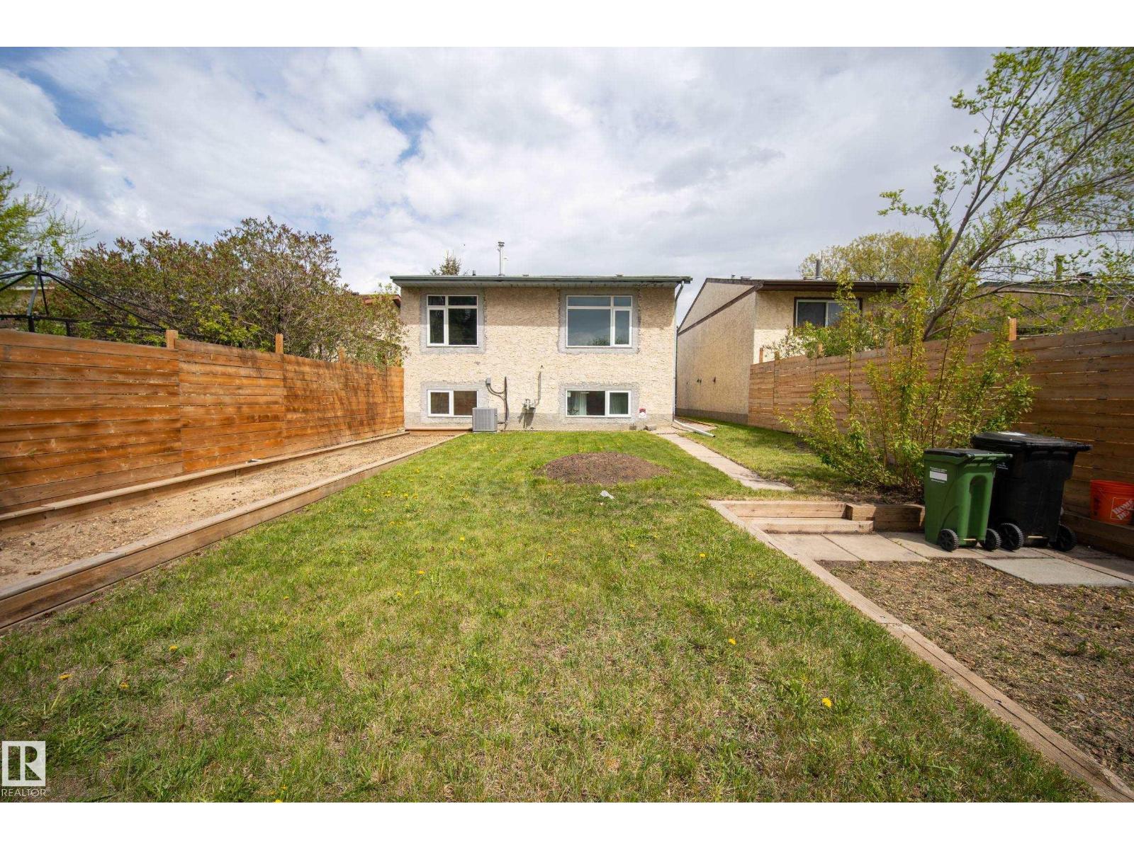 4326 37 ST NW - 34