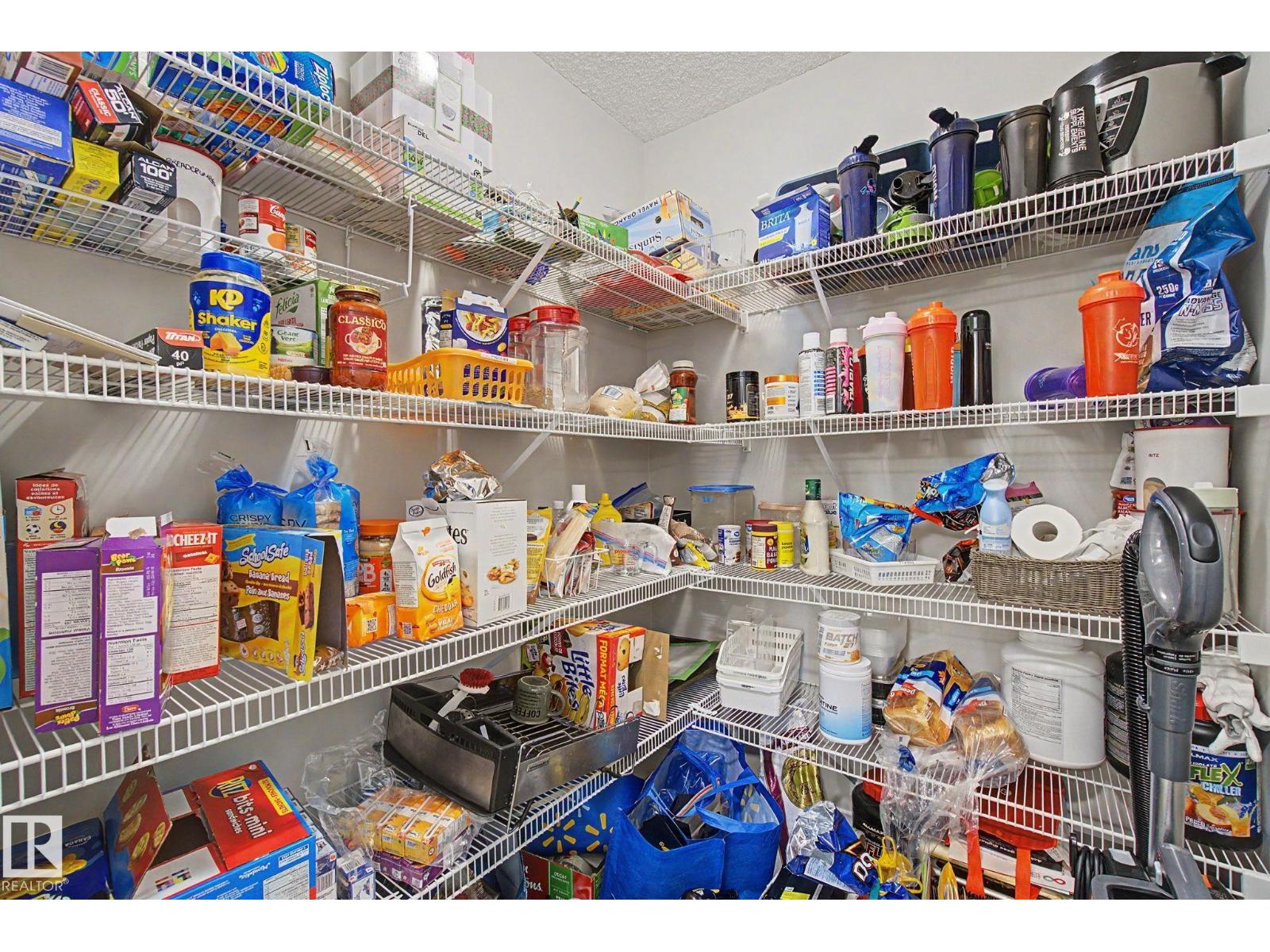 #90 17832 78 ST NW - 14
