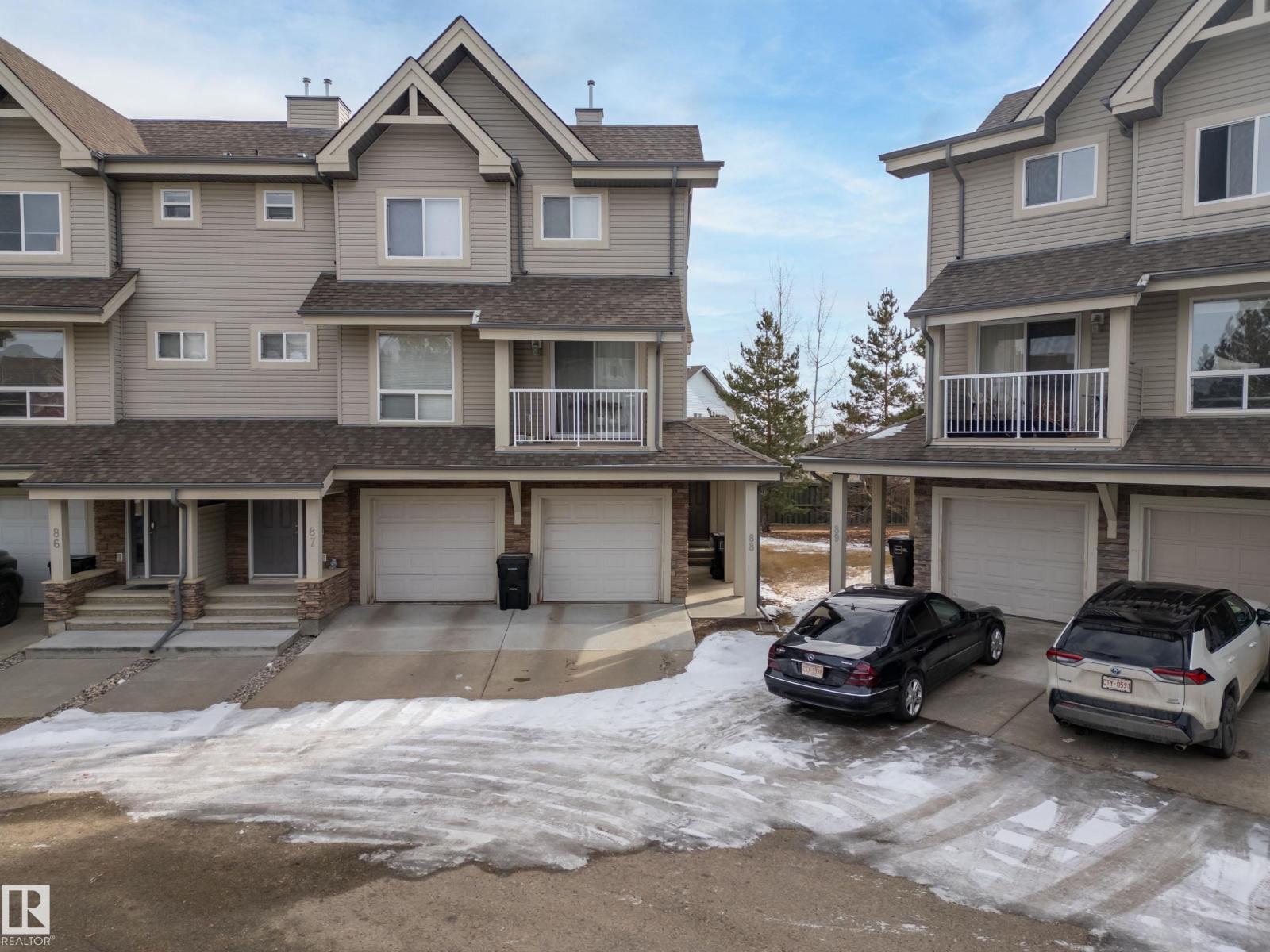 #88 12050 17 AV SW - 30