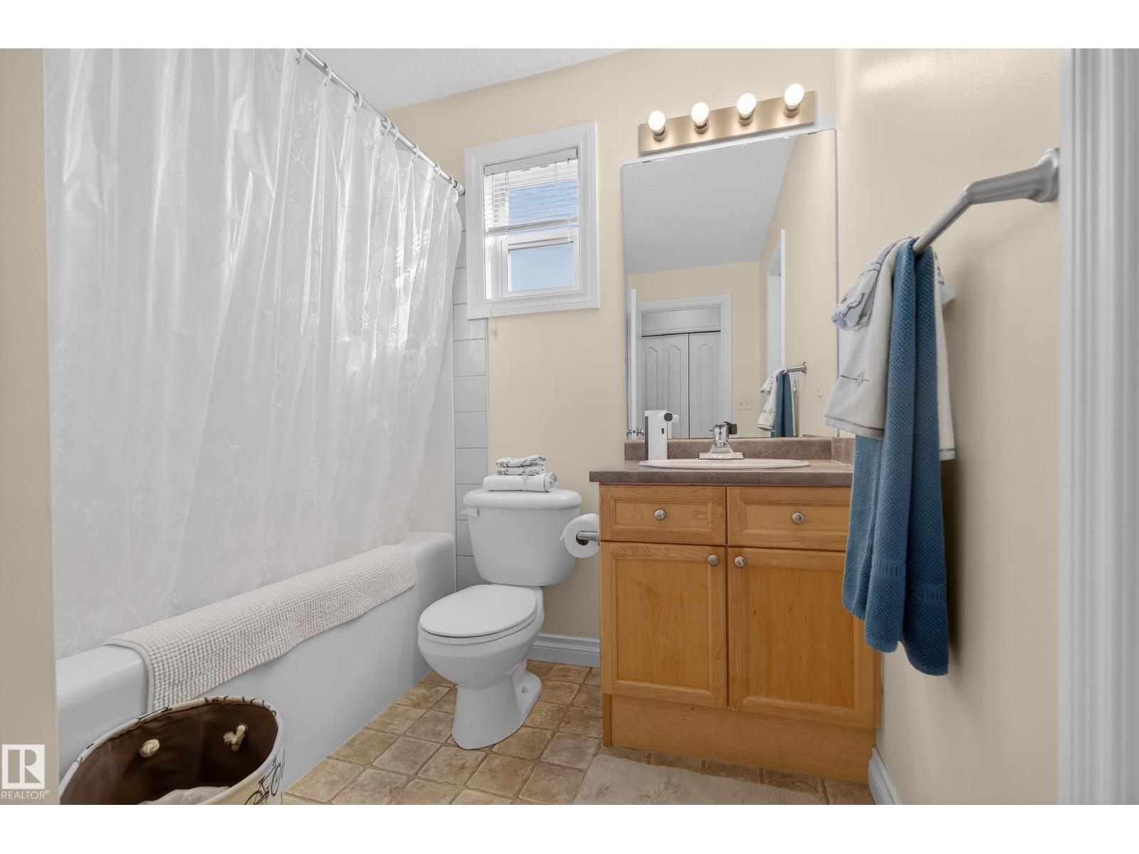 #88 12050 17 AV SW - 24