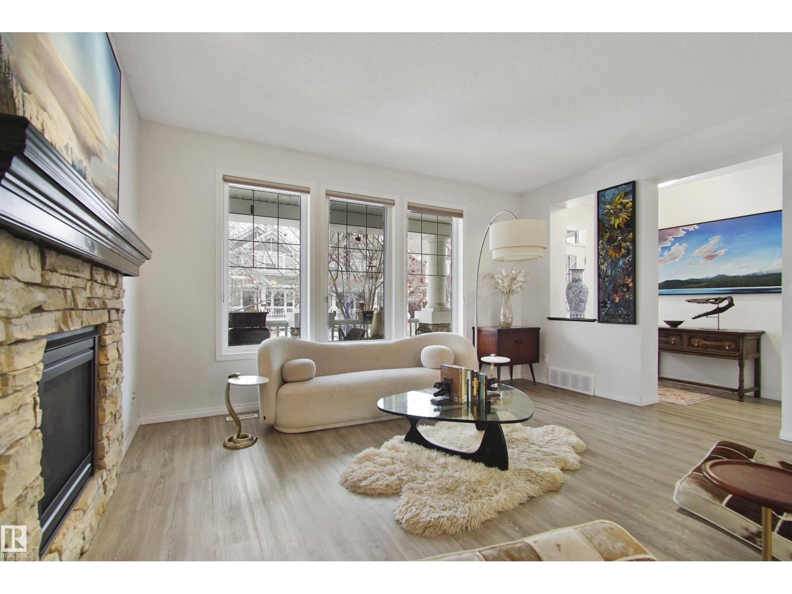 2028 74 ST SW - 5