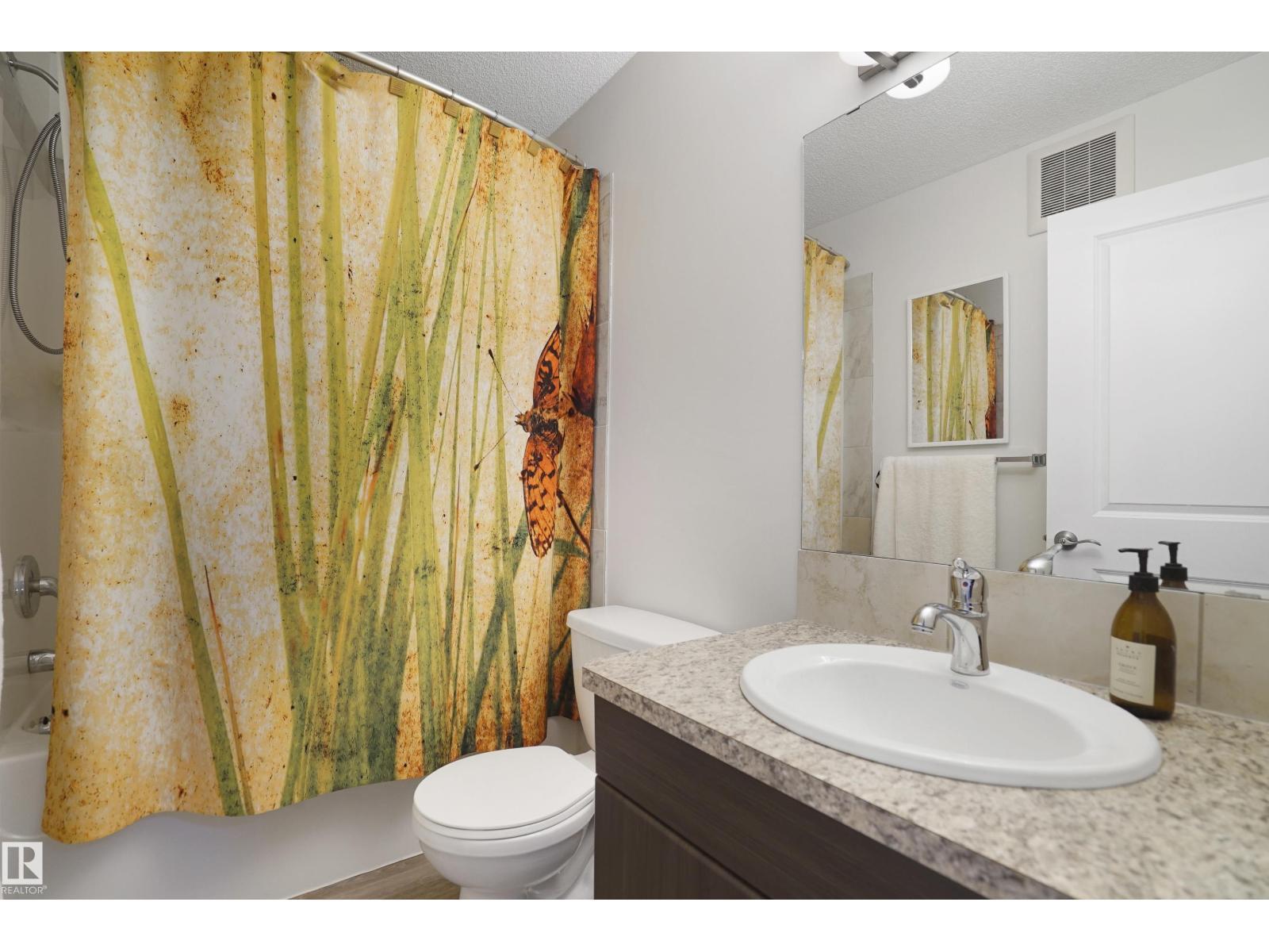 2028 74 ST SW - 23