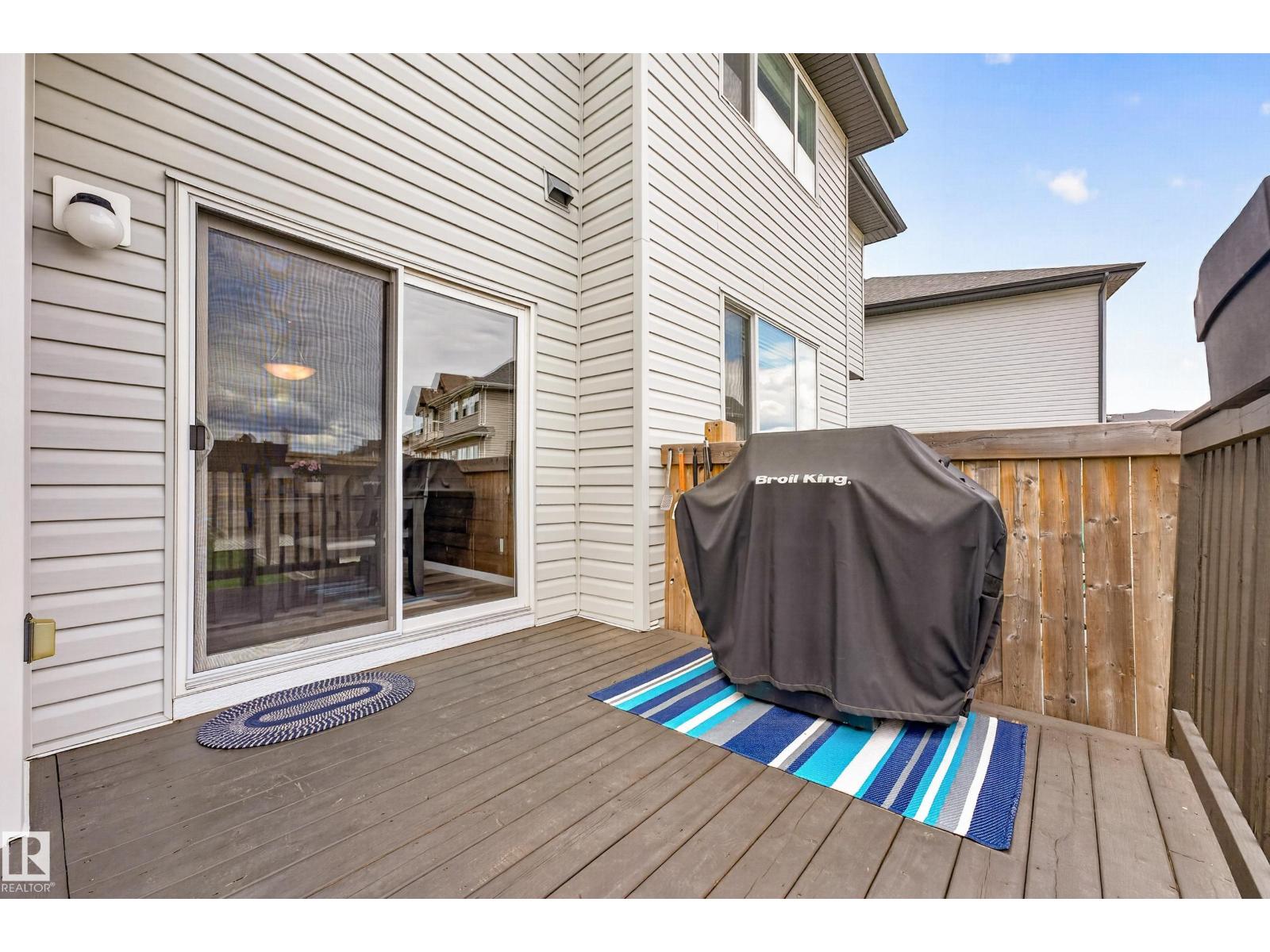 1243 McConachie BV NW - 32