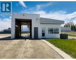 107 Centre Street, Enchant, AB T0K0V0 Photo 17