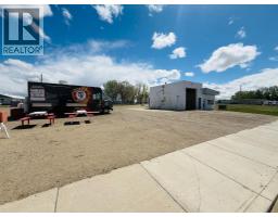 107 Centre Street, Enchant, AB T0K0V0 Photo 16