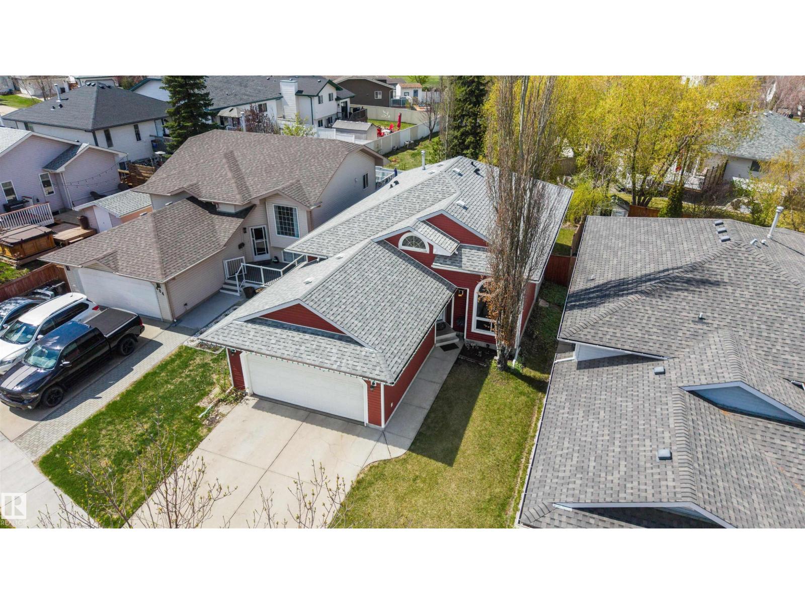 486 RAINBOW CR — photo 16