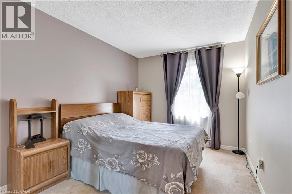 224 ERINDALE Crescent - 20