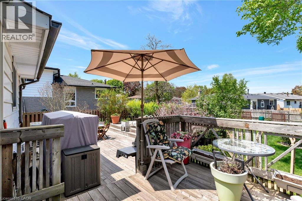224 ERINDALE Crescent - 8