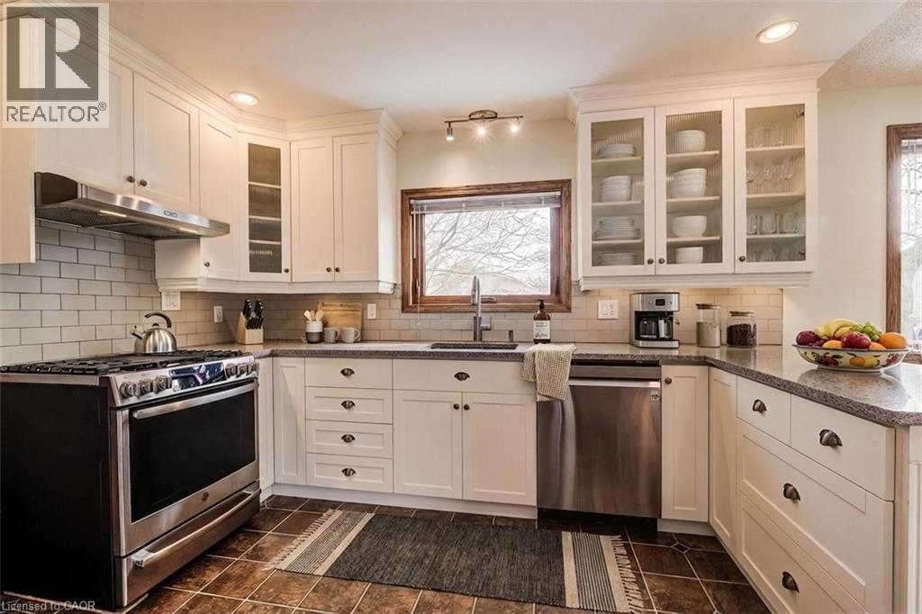 458 WINSTON Boulevard - 9