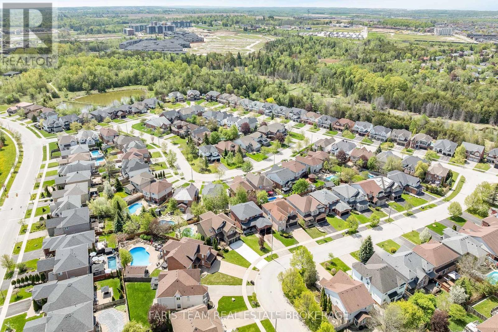 12 KENSINGTON TRAIL - 41
