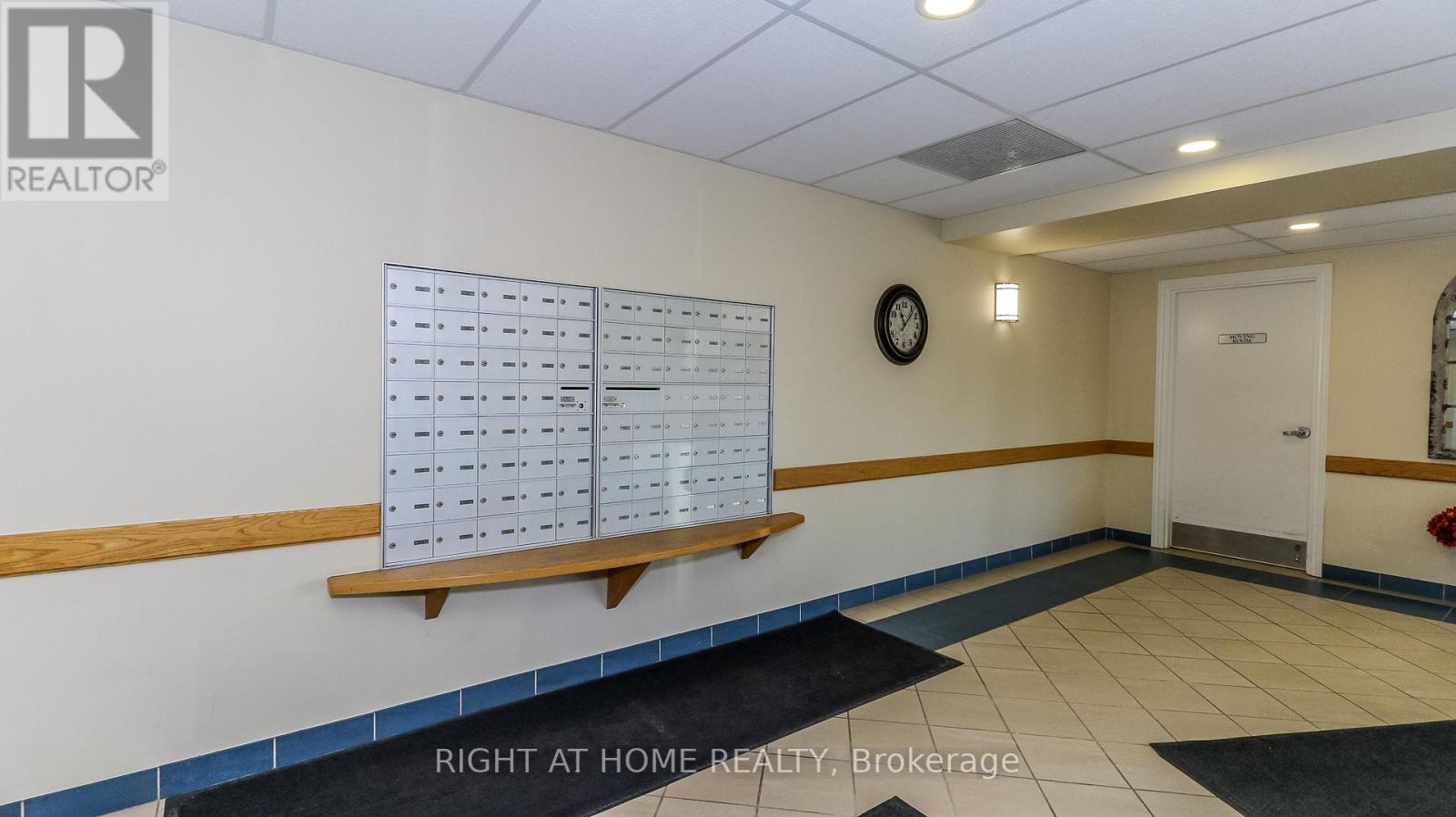 #310 90 DEAN AVENUE - 22