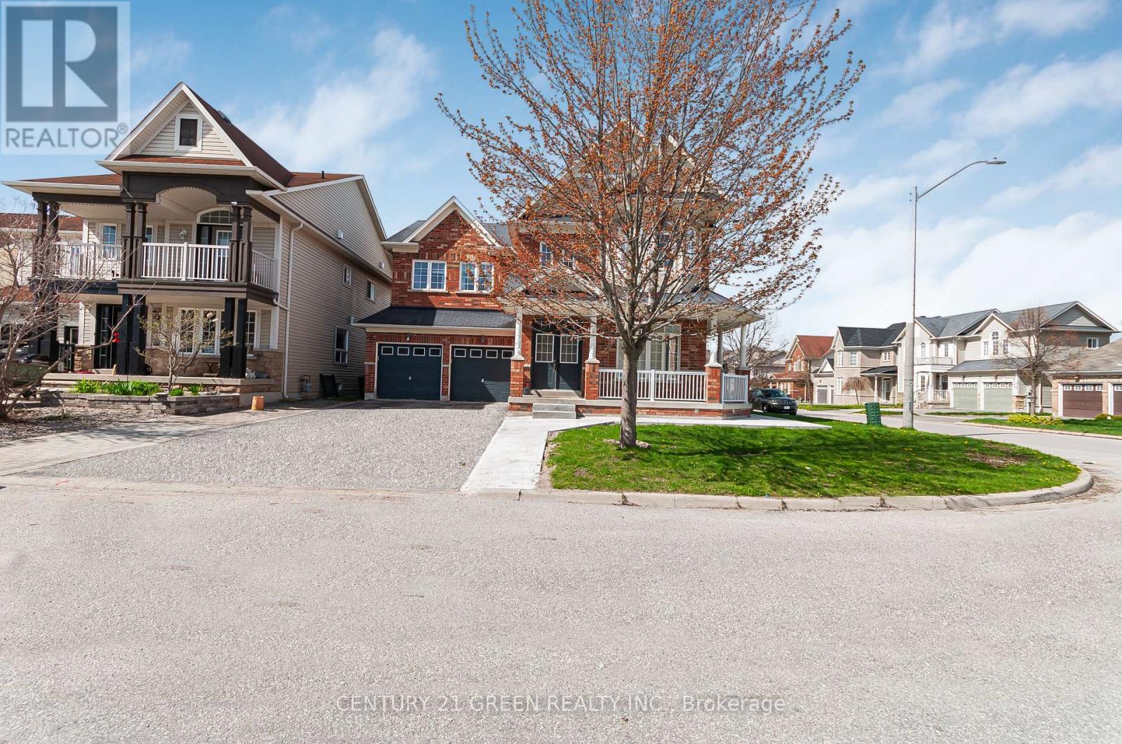 83 DIANA WAY - 2