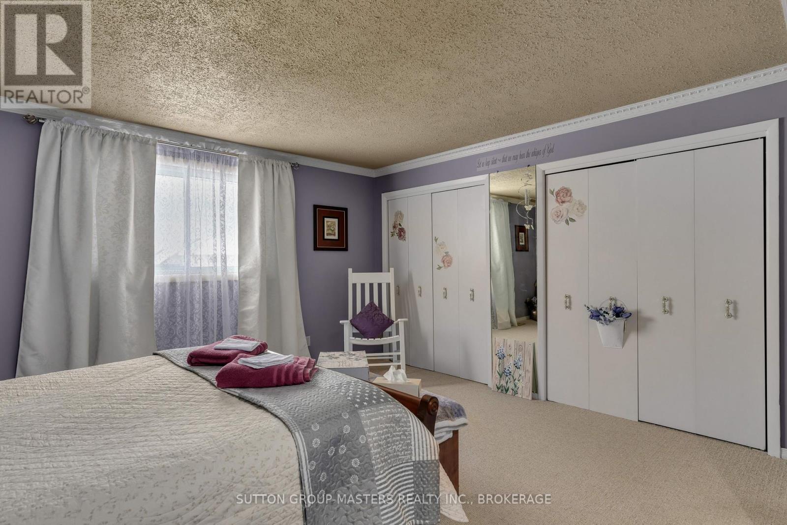 1104 SIDNEY STREET N - 25