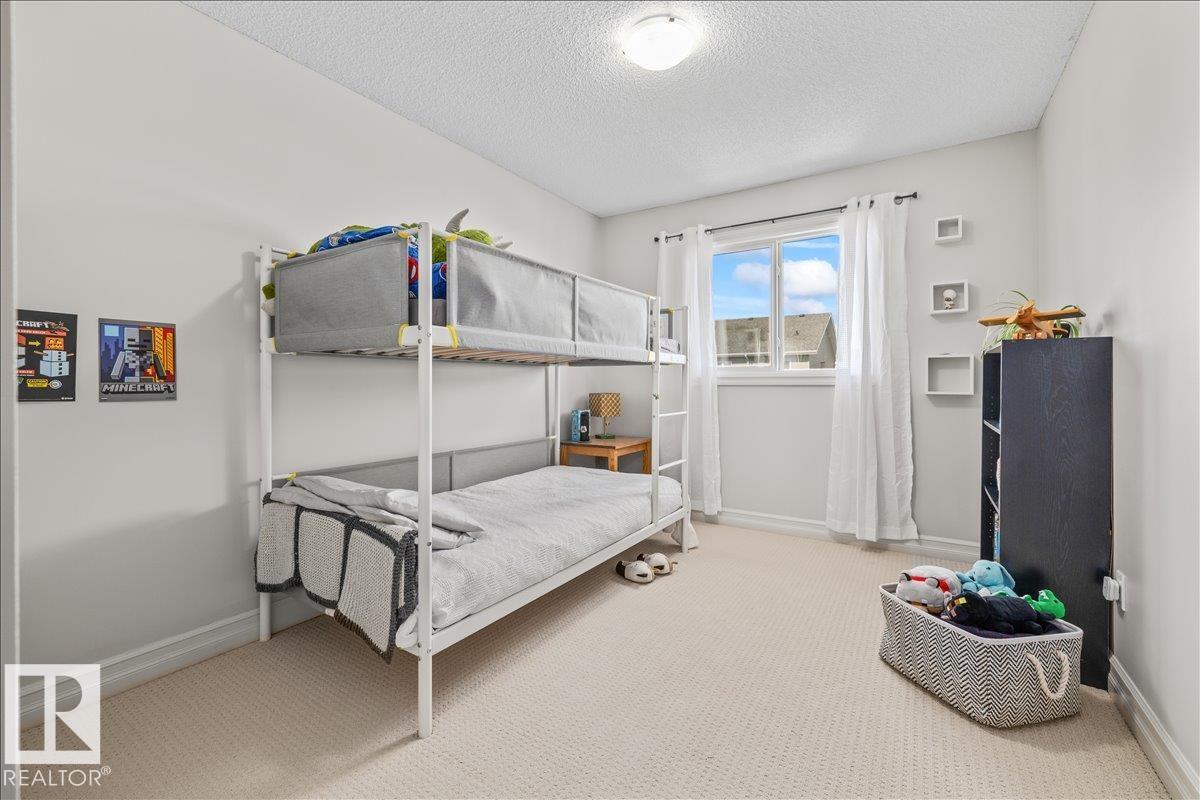 10 DICKENS ST — photo 23