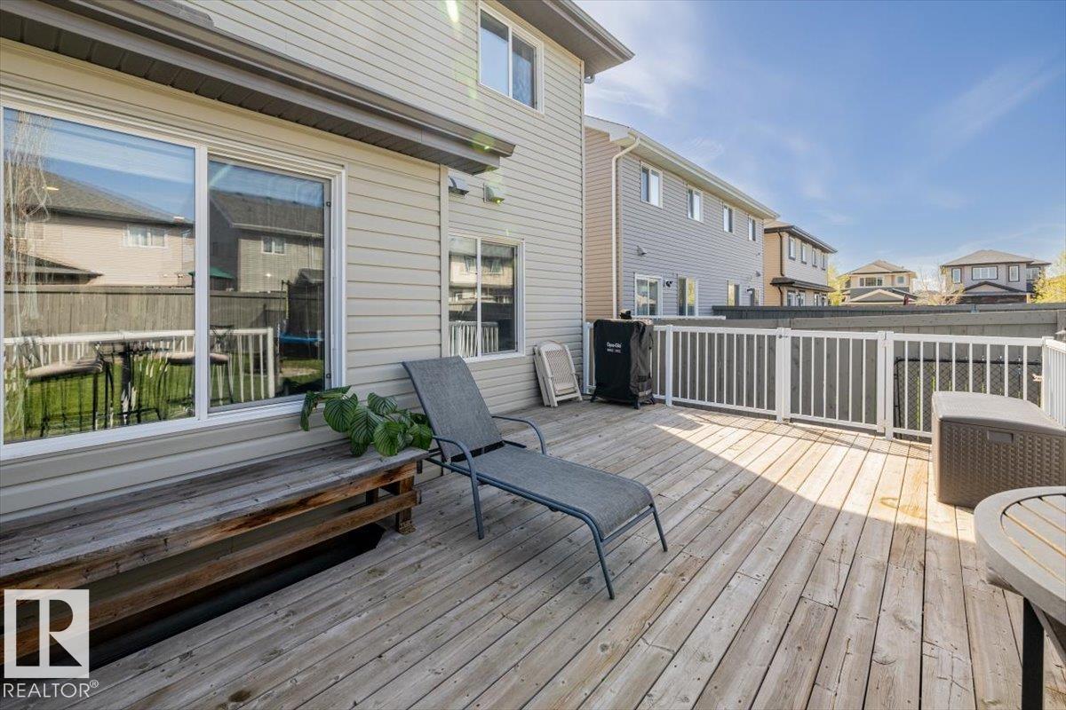 10 DICKENS ST — photo 40