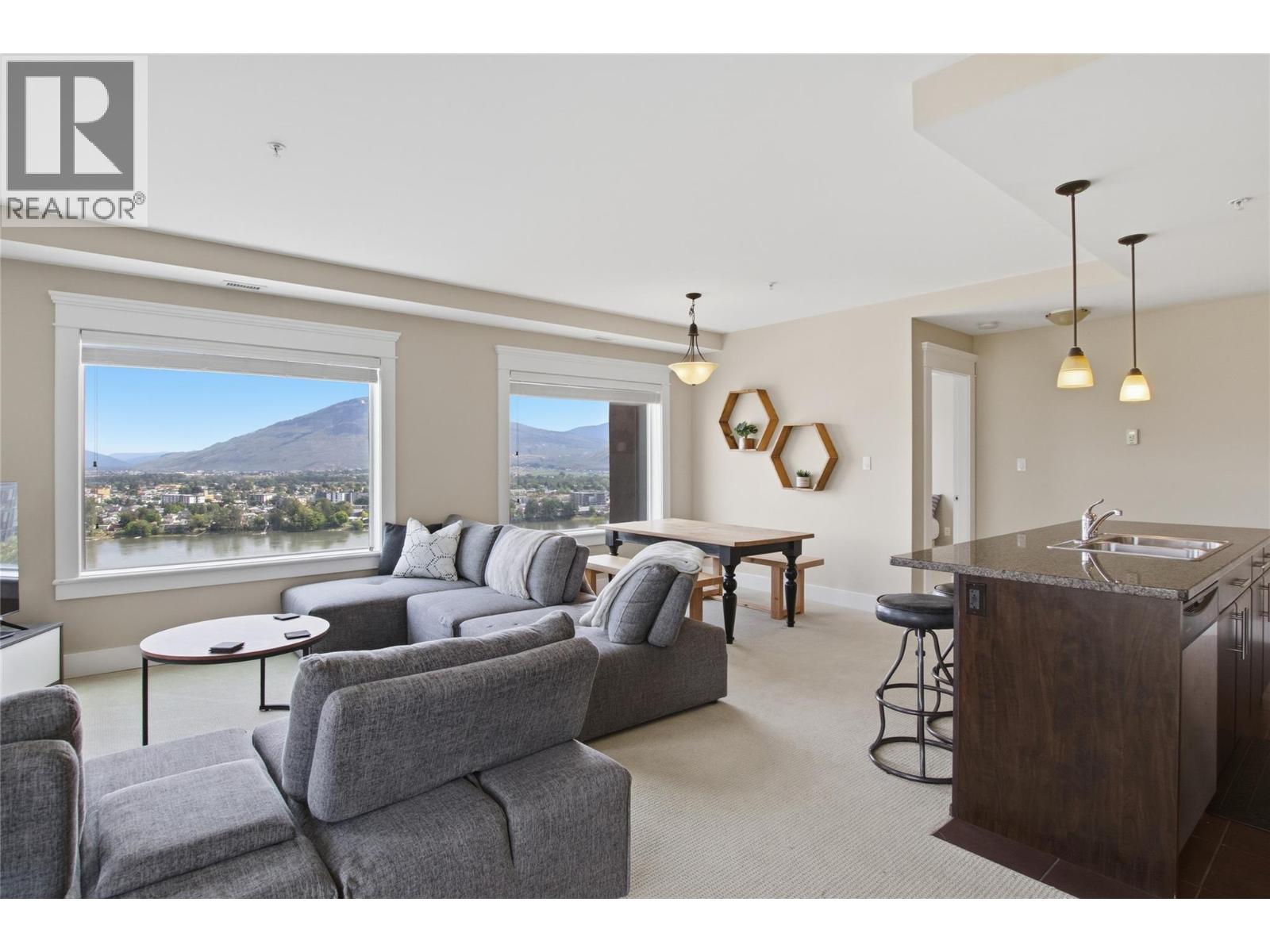 #202 975 VICTORIA W Street - 12