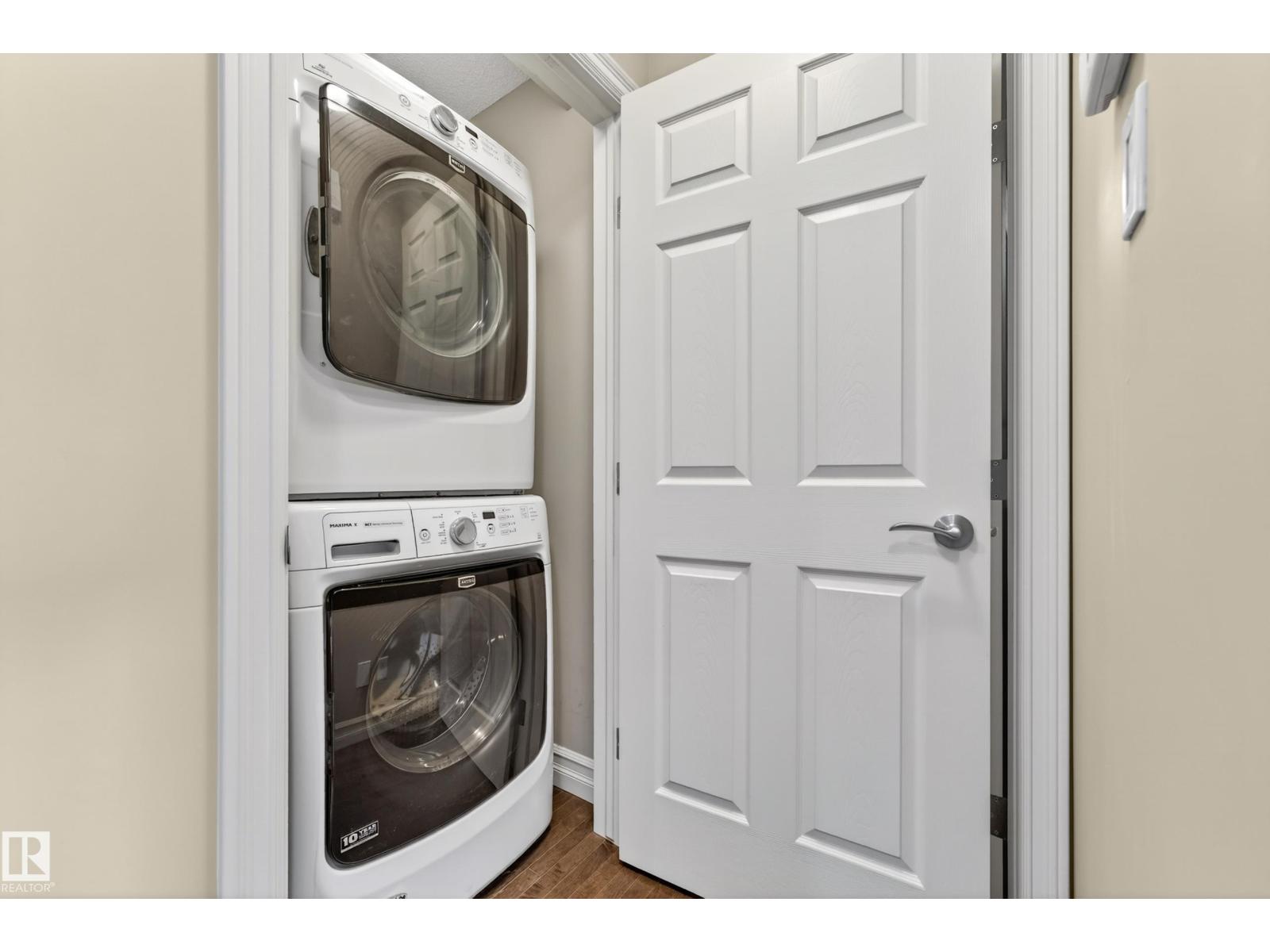 #6 14621 121 ST NW - 12