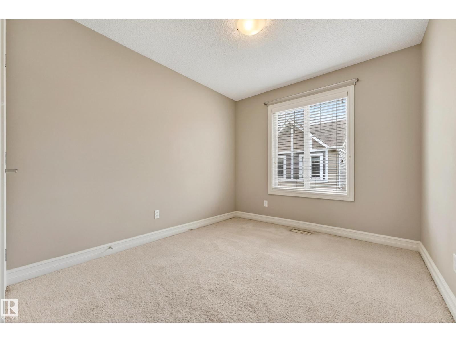 #6 14621 121 ST NW - 19