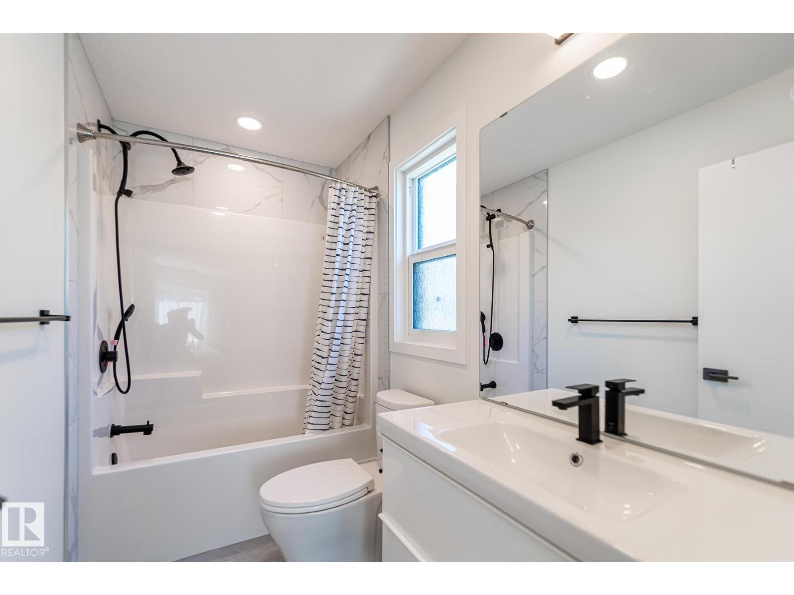 11445 79 AV NW - 27