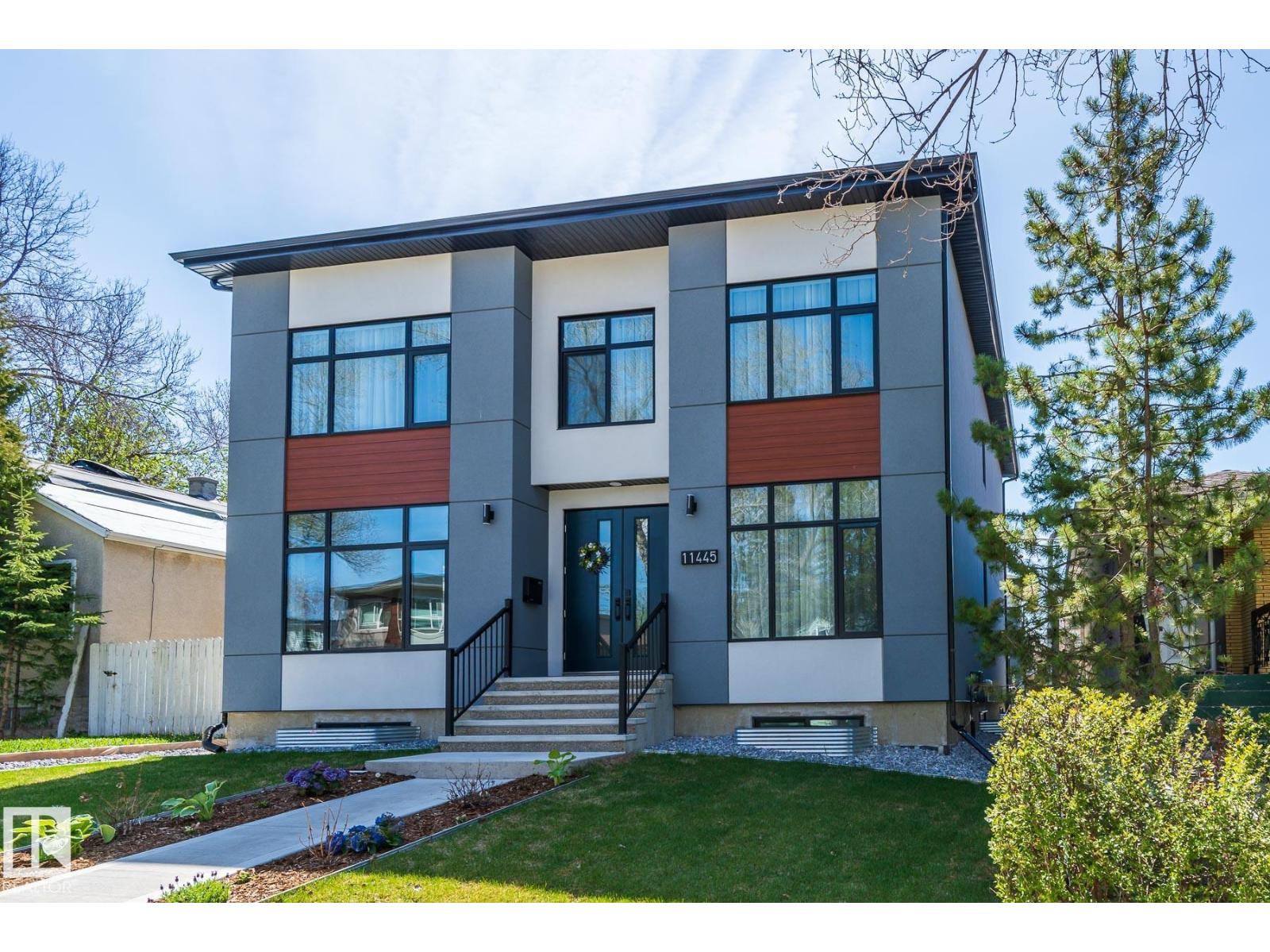 11445 79 AV NW