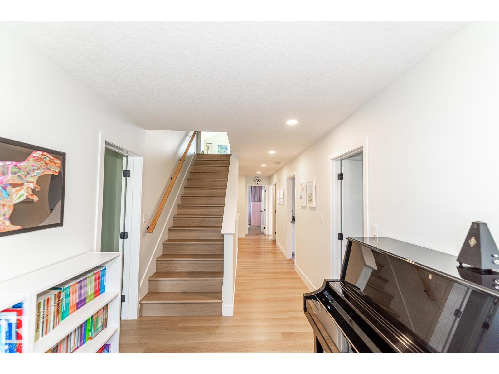 11445 79 AV NW — photo 30