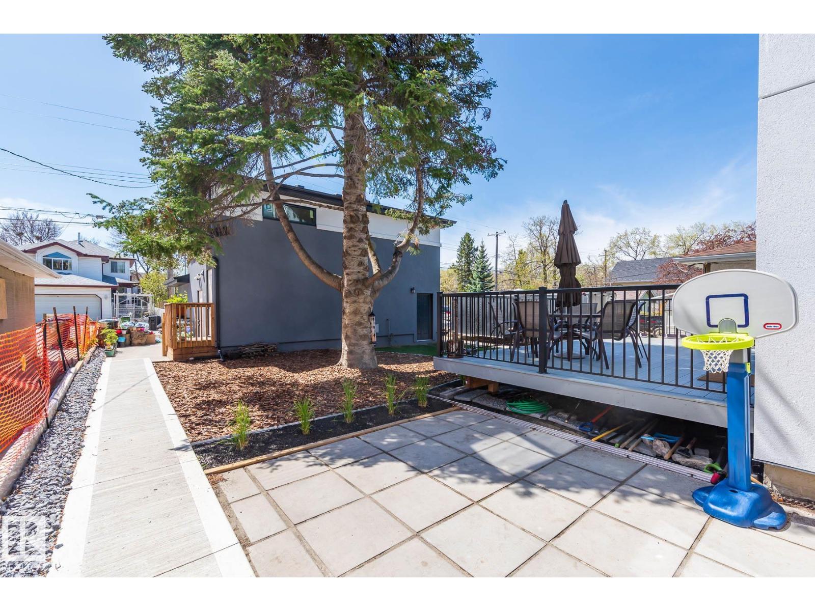11445 79 AV NW — photo 49