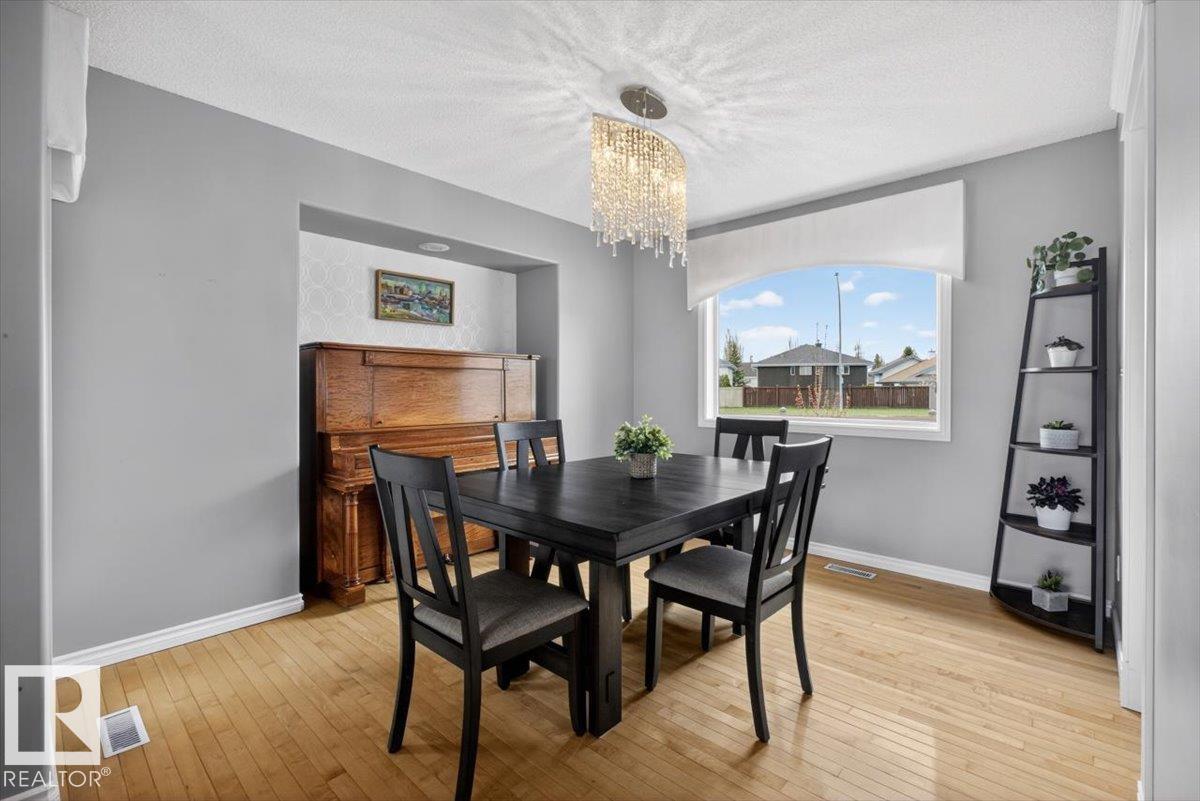 1358 118A ST NW - 9