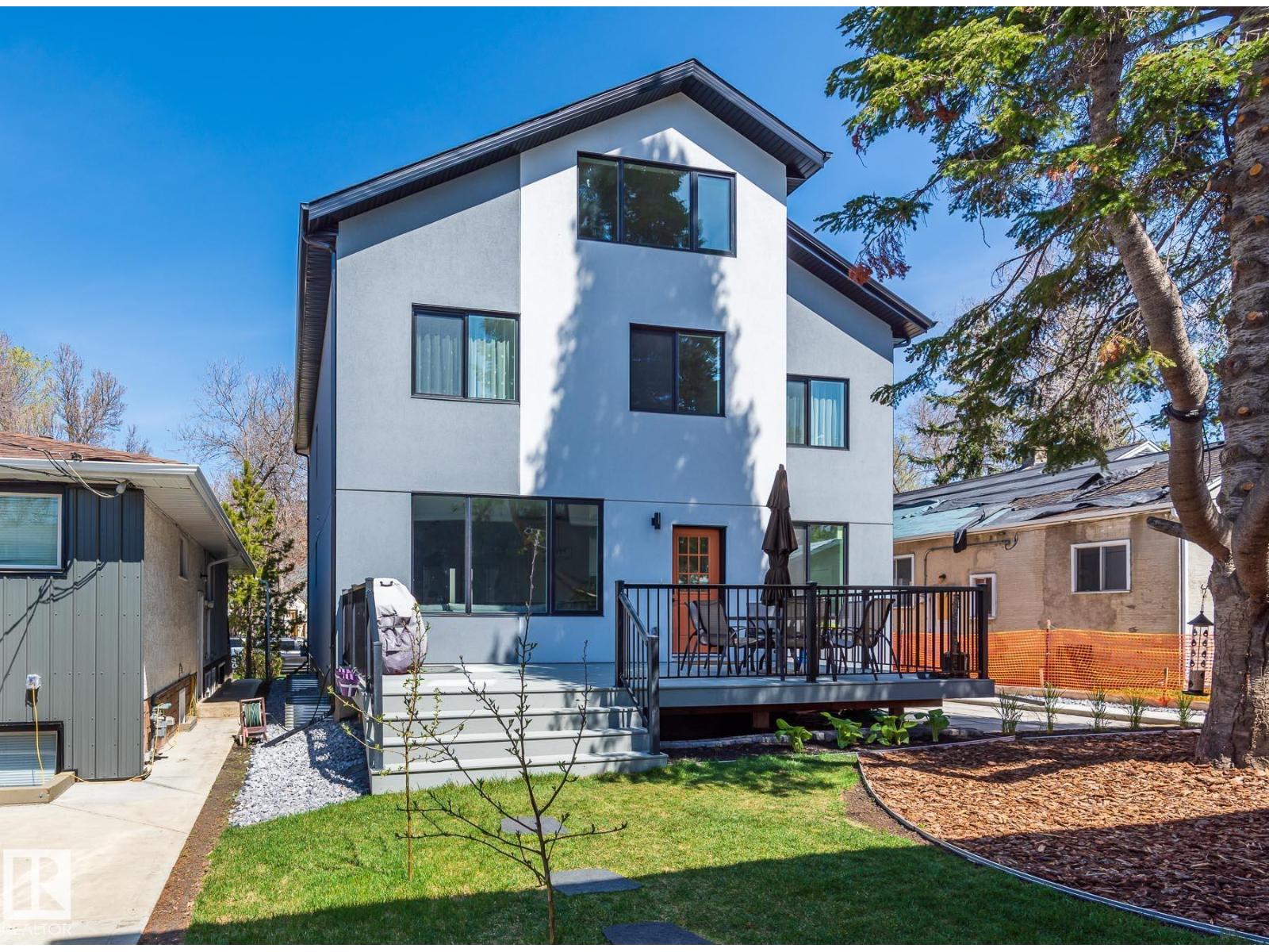 11445 79 AV NW - 50