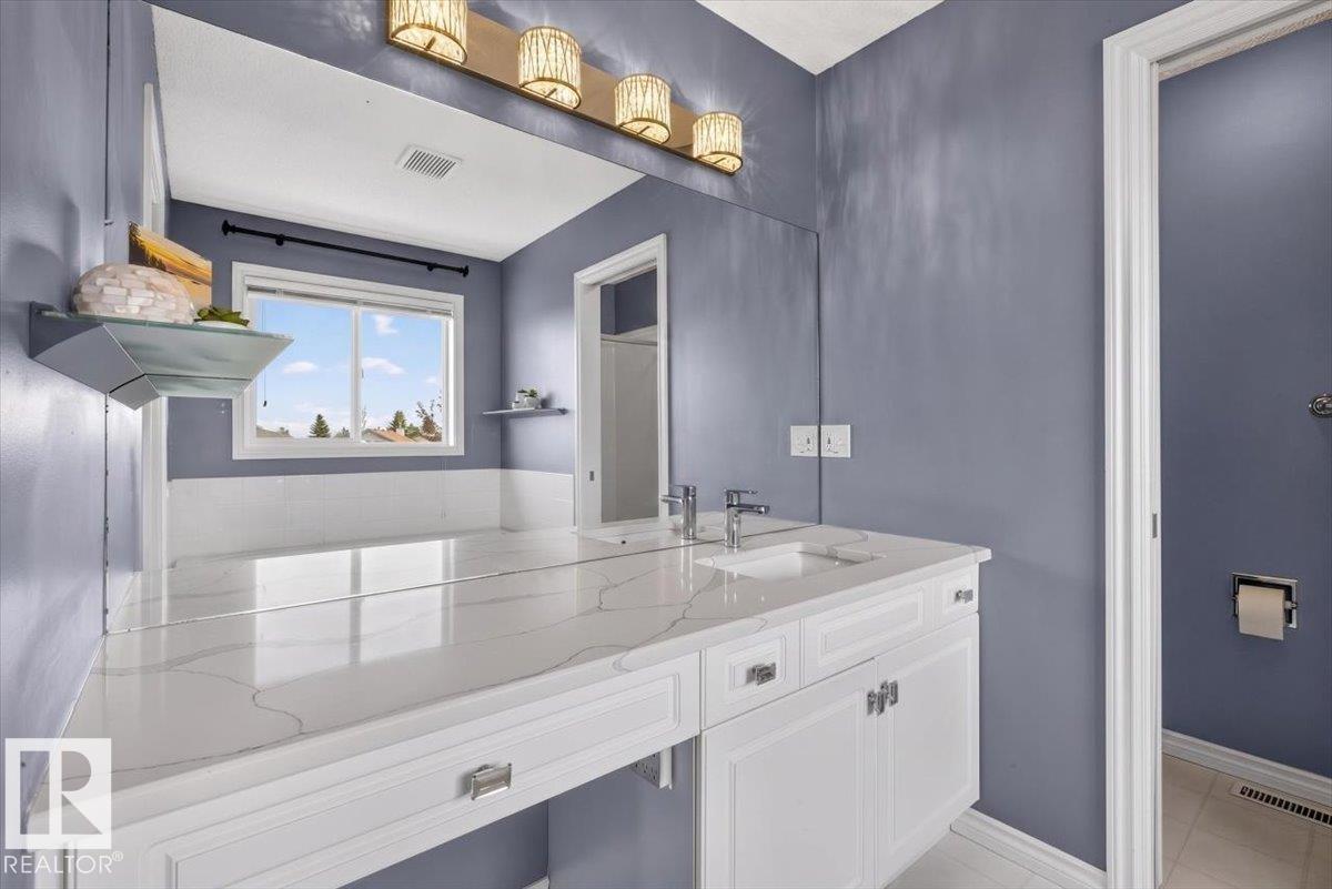 1358 118A ST NW - 35