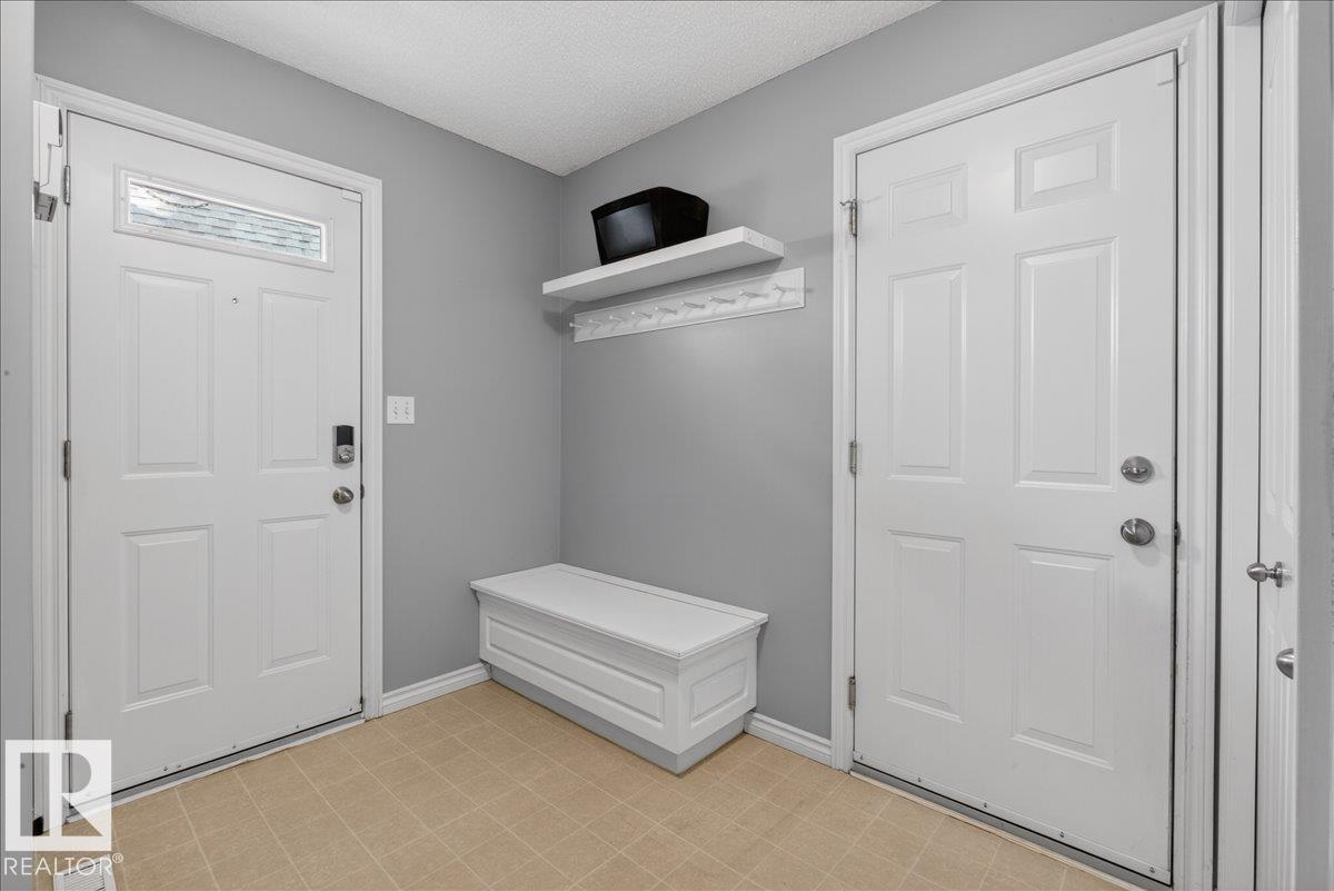 1358 118A ST NW - 26
