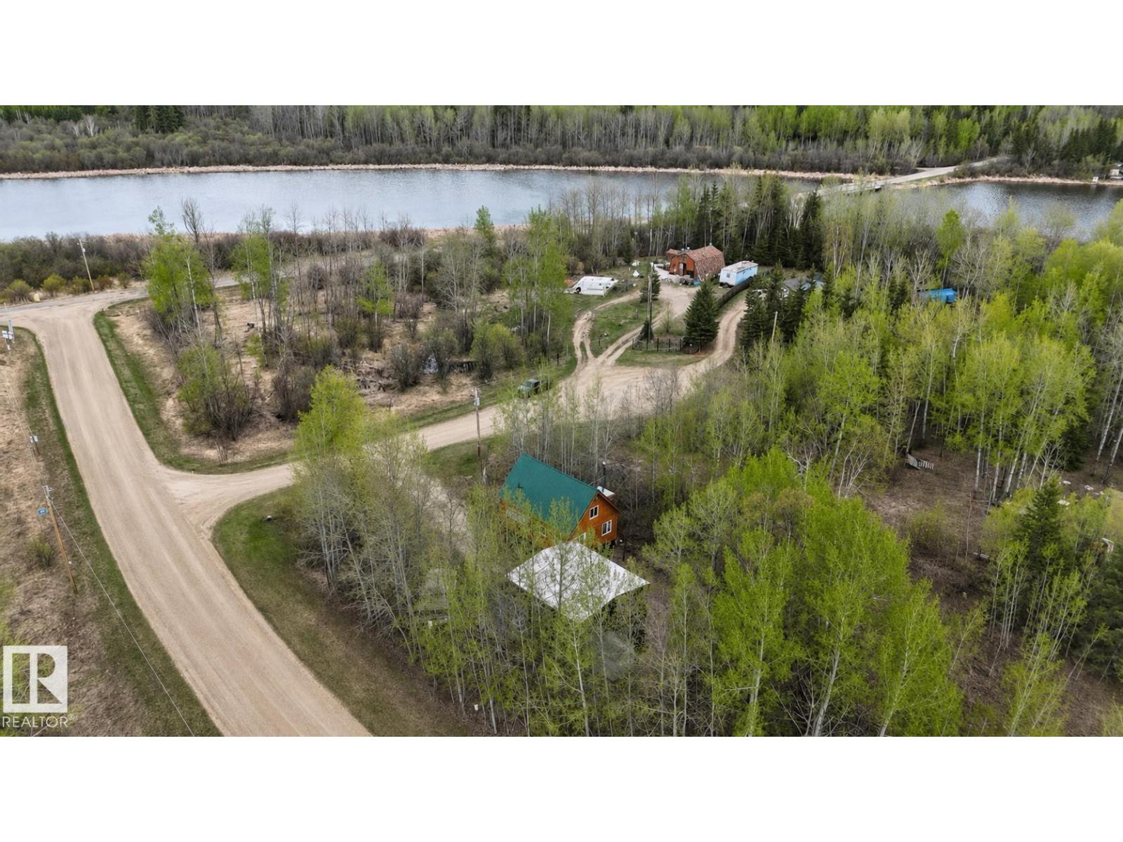 #11 54126 RGE ROAD 52 - 2