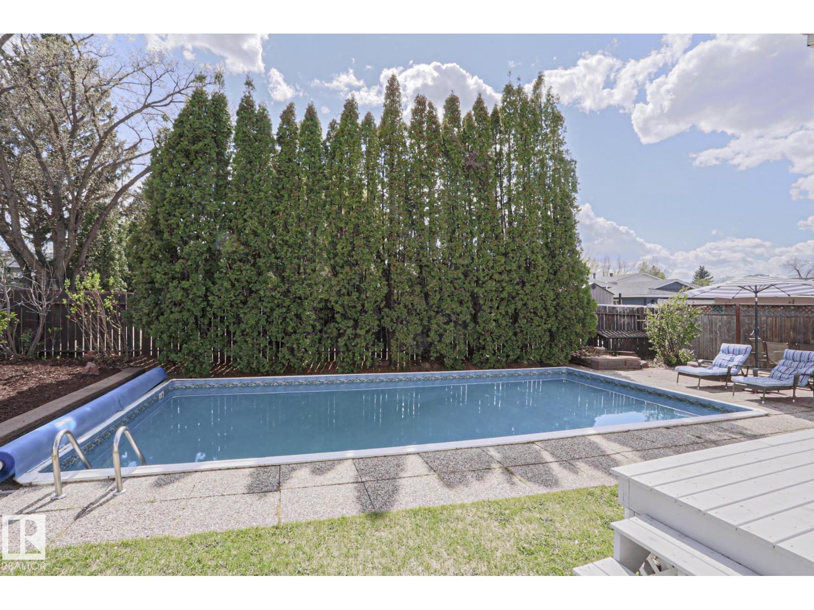1214 85 ST NW NW - 4