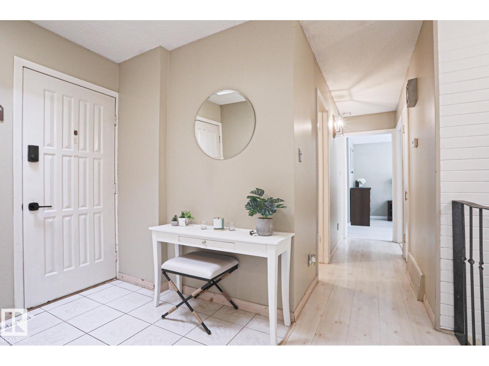1214 85 ST NW NW - 17
