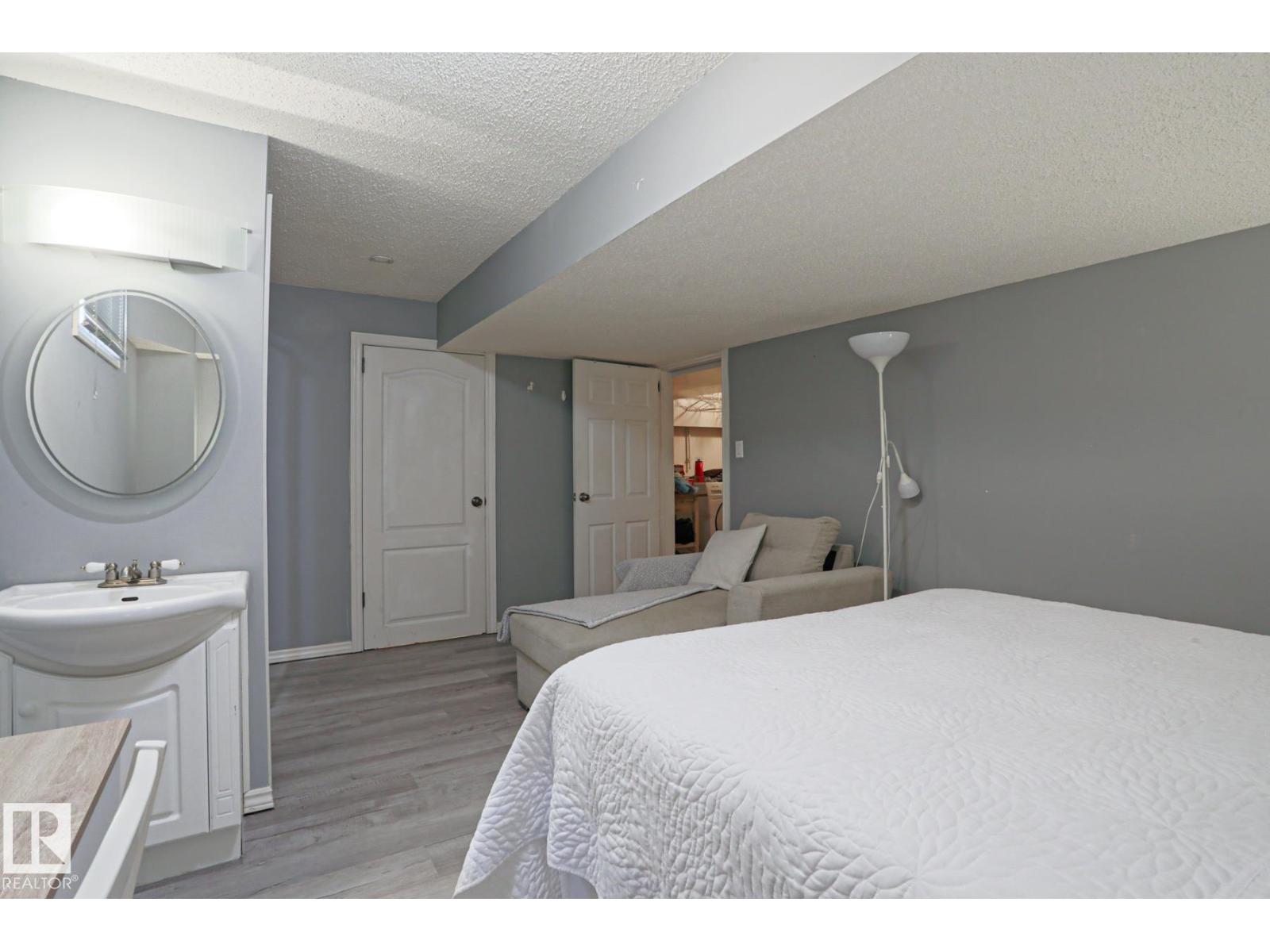 1214 85 ST NW NW - 45