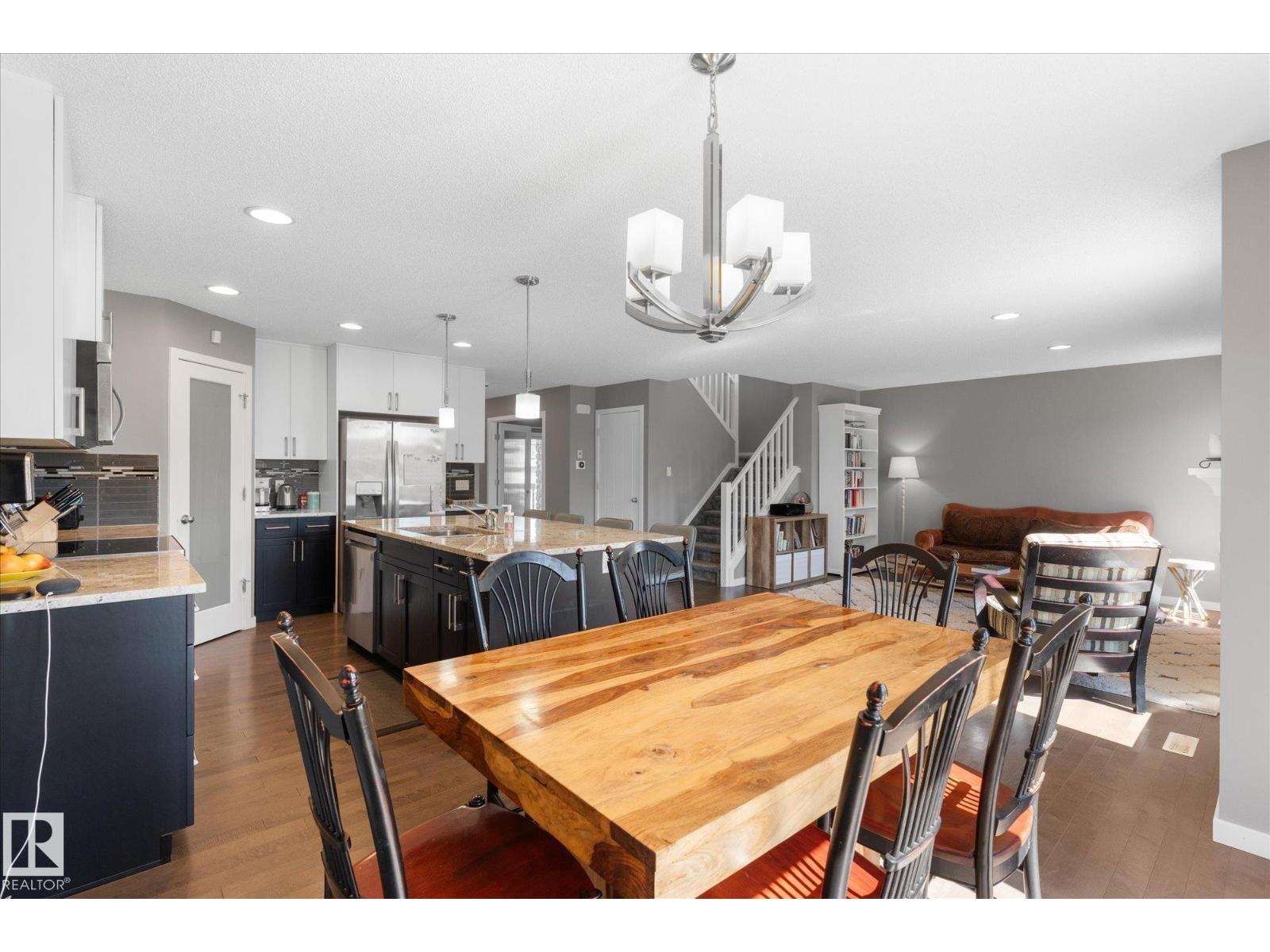 110 ASPENGLEN DR - 13
