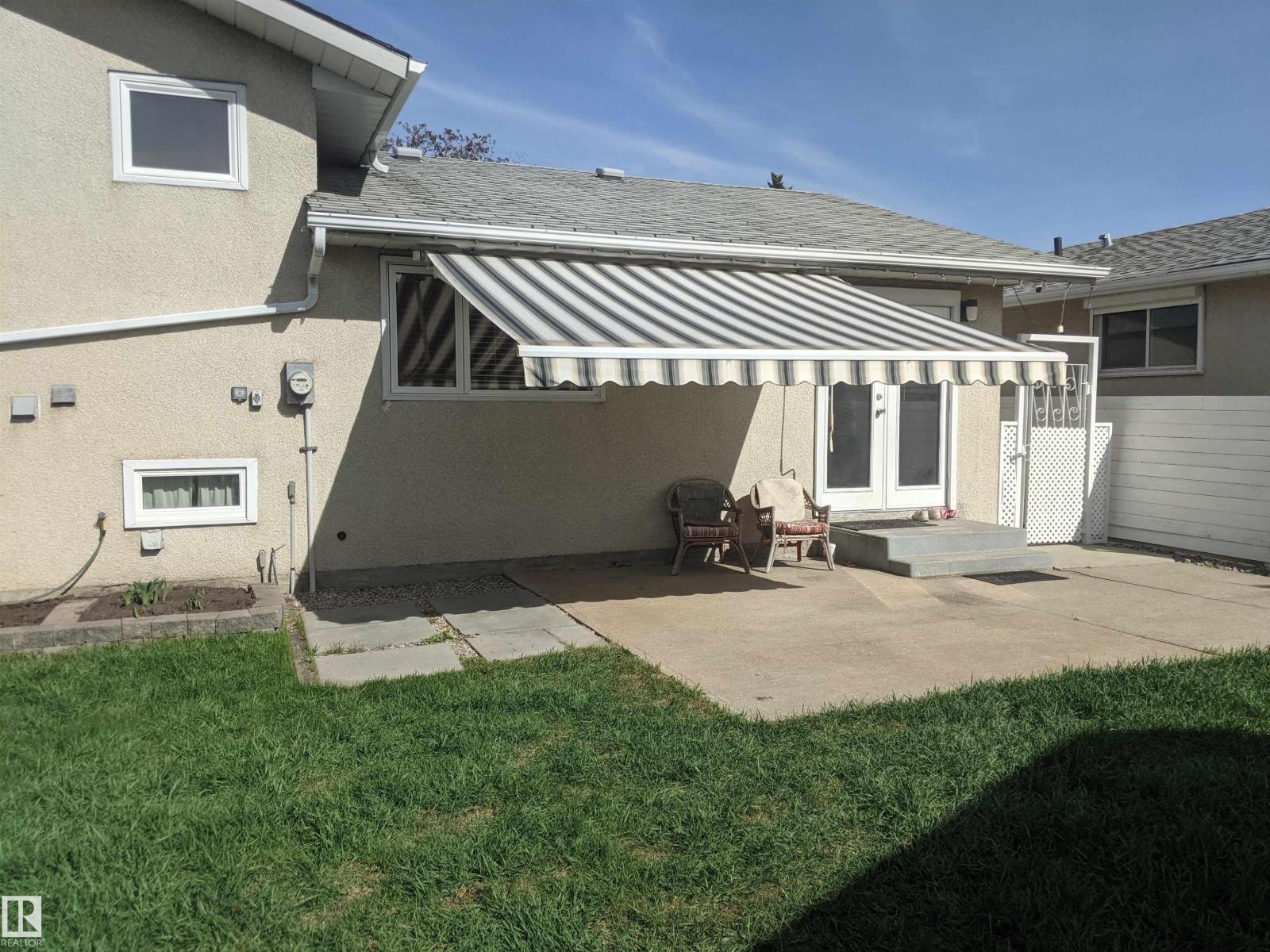 14252 83 ST NW - 22