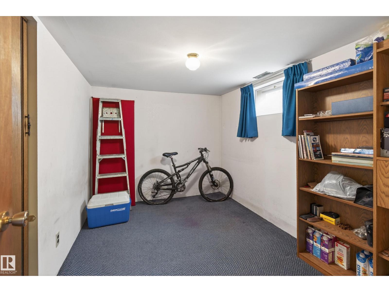 15406 94A AV NW — photo 25