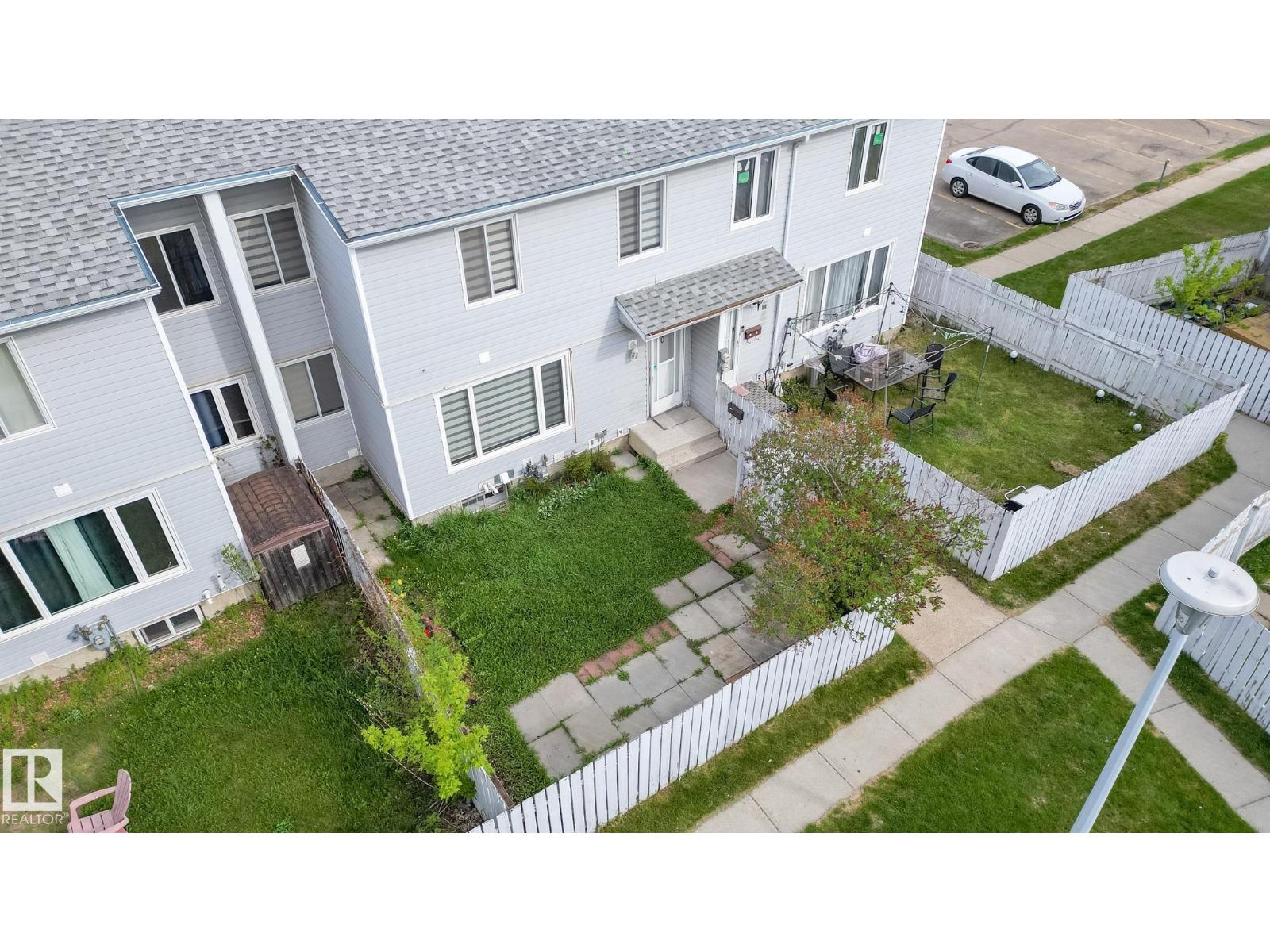 30 AMBERLY CO NW - 42