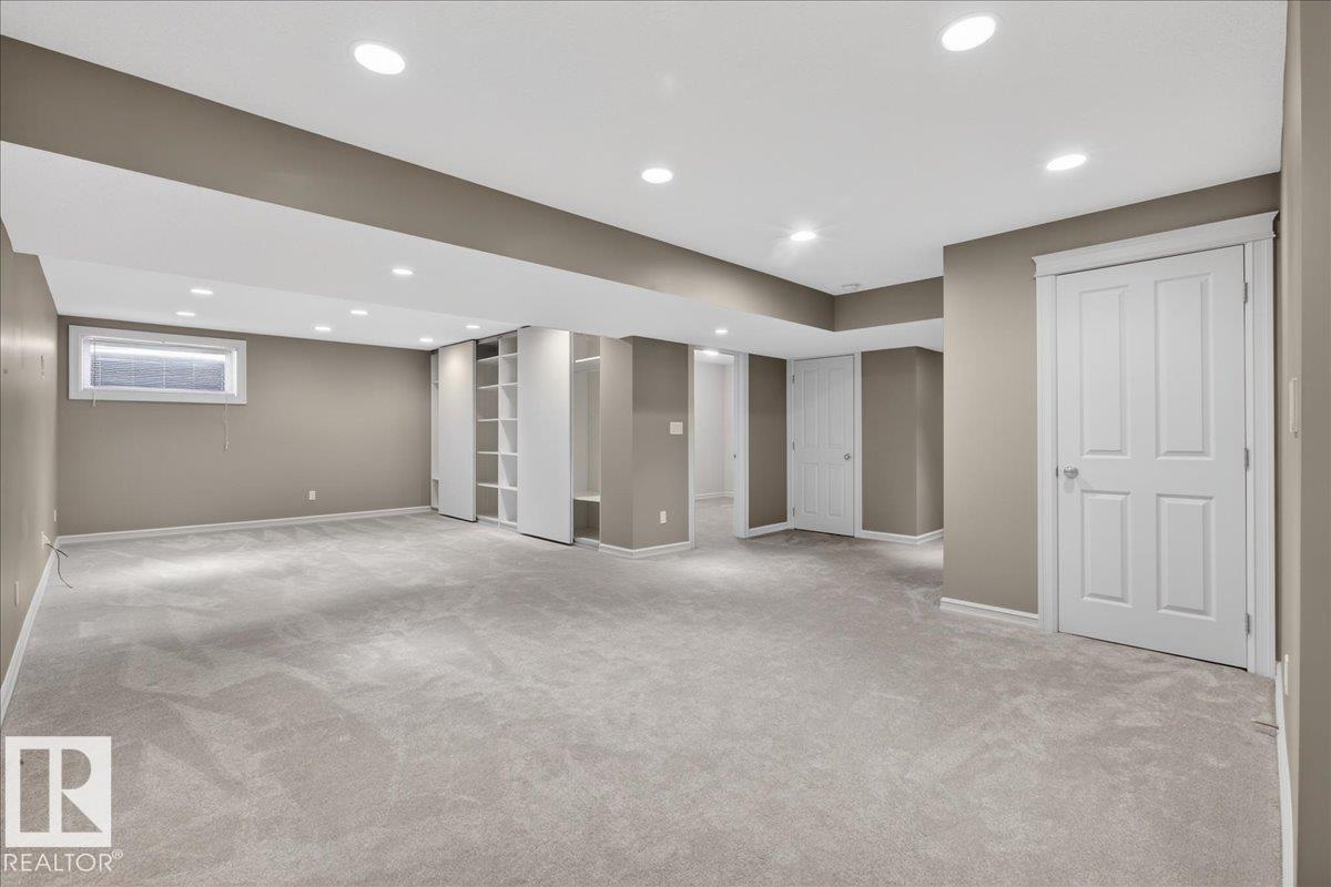 942 CHAHLEY CR NW - 34