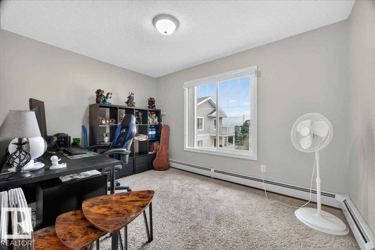 #408 2204 44 AV NW - 32