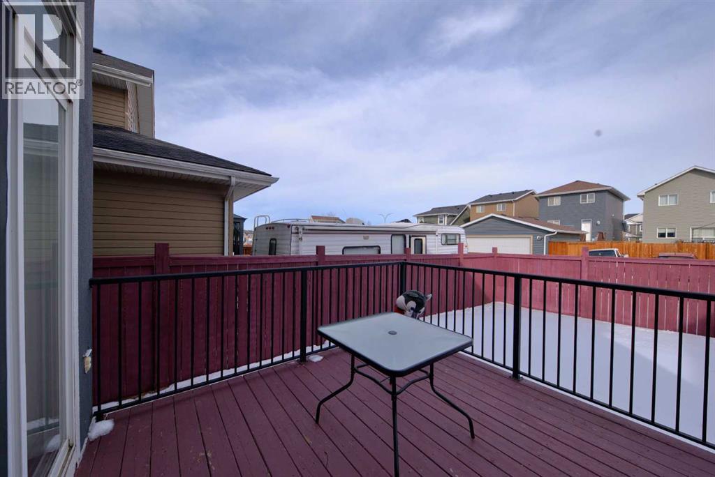 18 Redstone Manor NE - 7