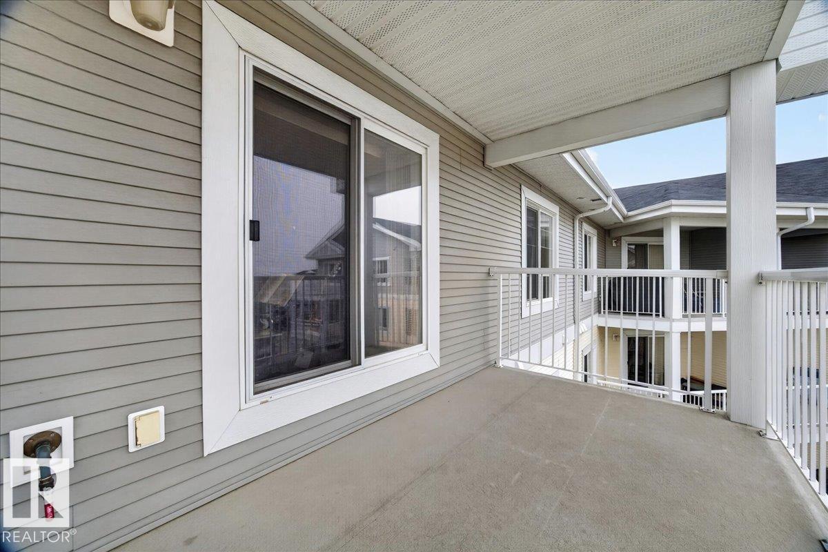 #408 2204 44 AV NW - 36
