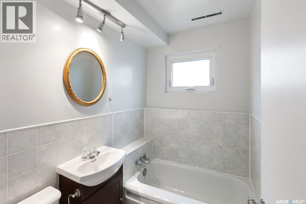 1309 N AVENUE S - 17