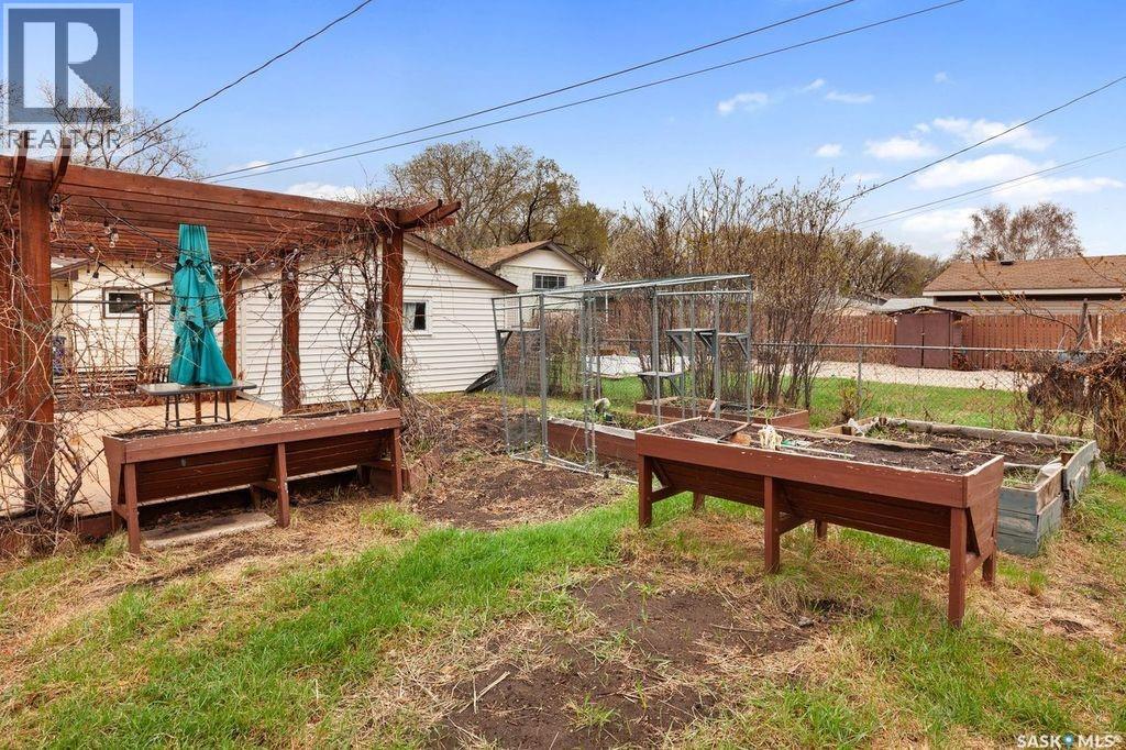1309 N AVENUE S - 22
