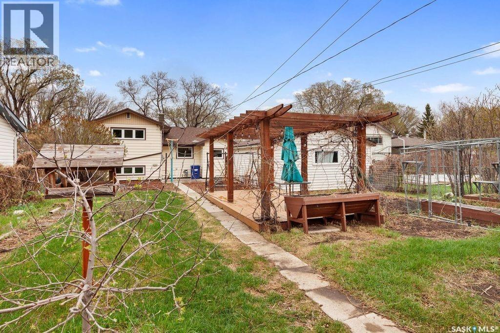1309 N AVENUE S - 23