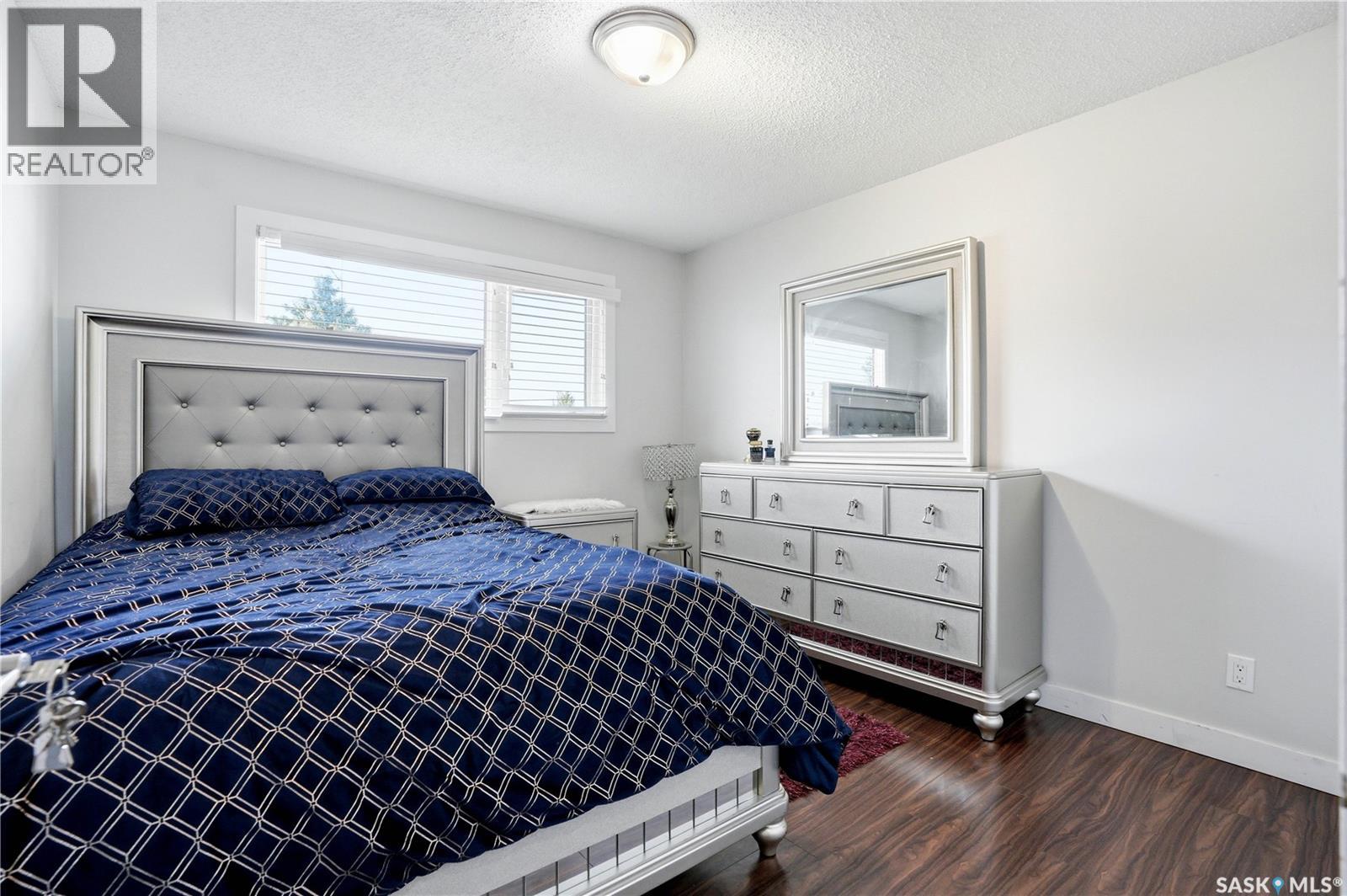 330 Devonshire CRESCENT - 14